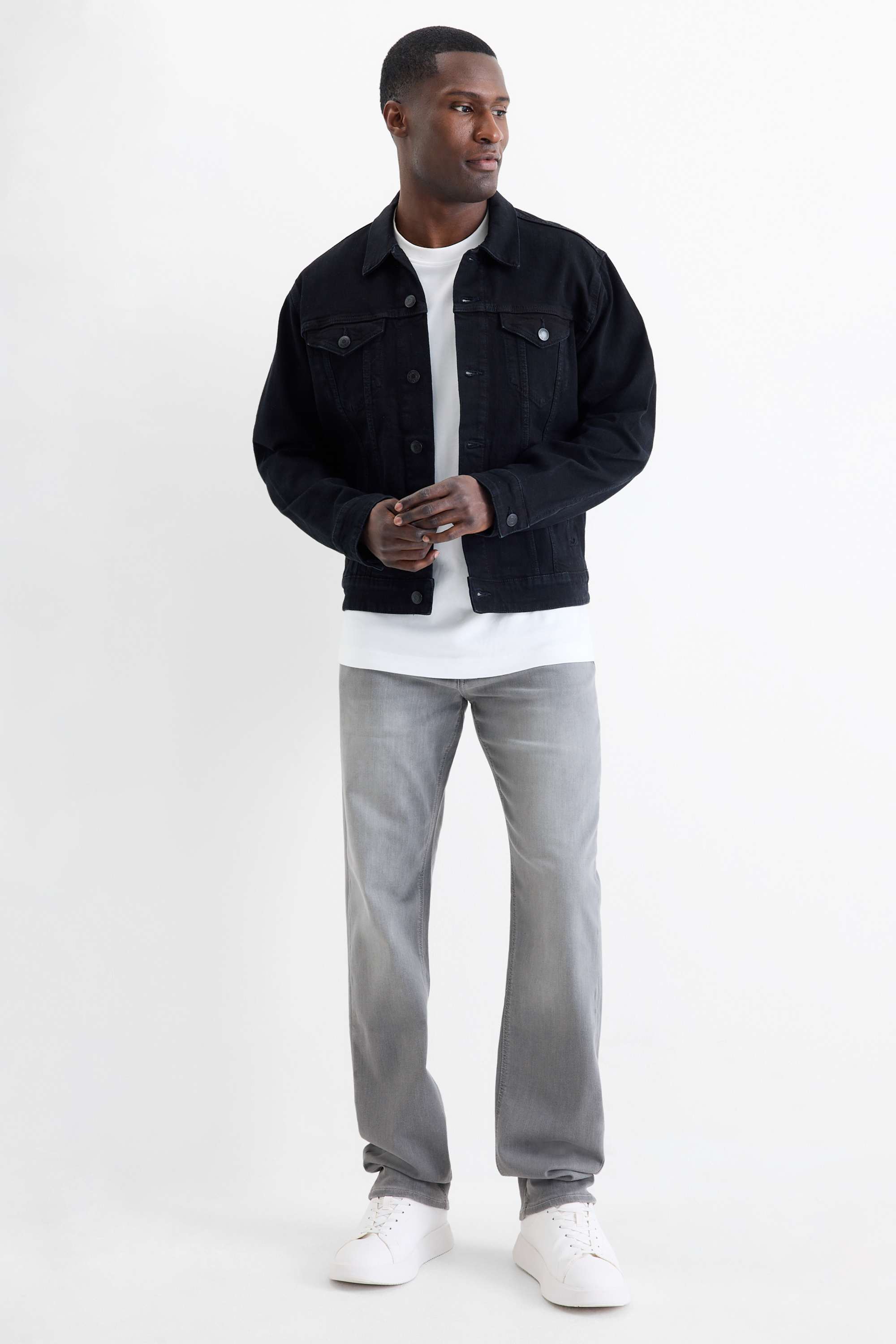 Straight jeans gray