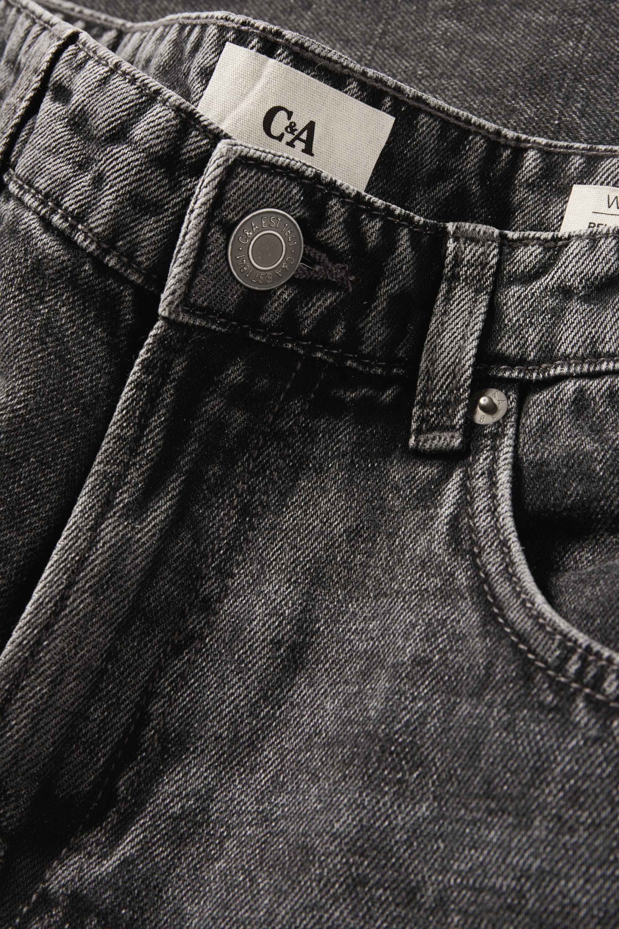 Relaxed tapered jeans with linen content black
