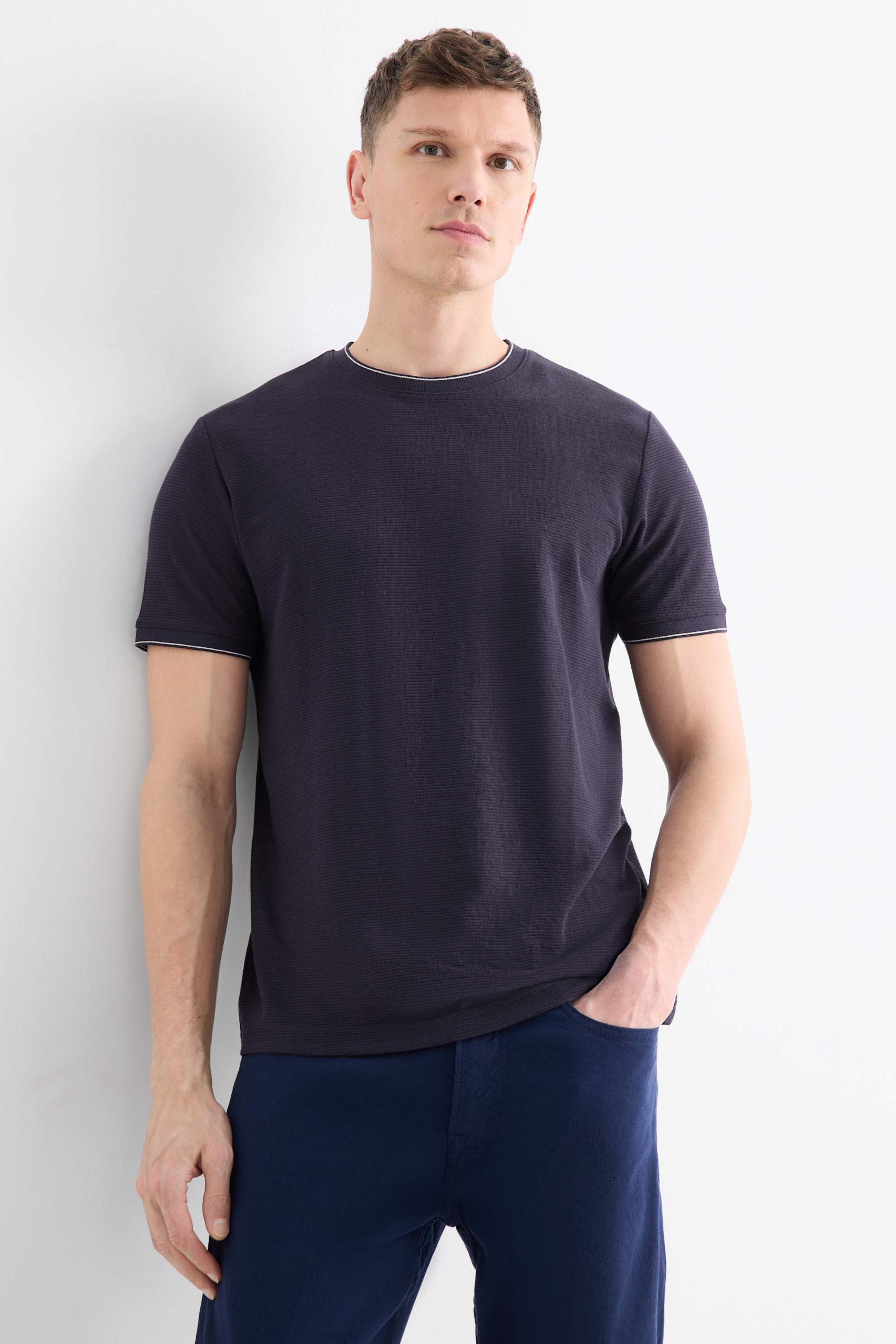 T-shirt - regular fit - textured dark blue
