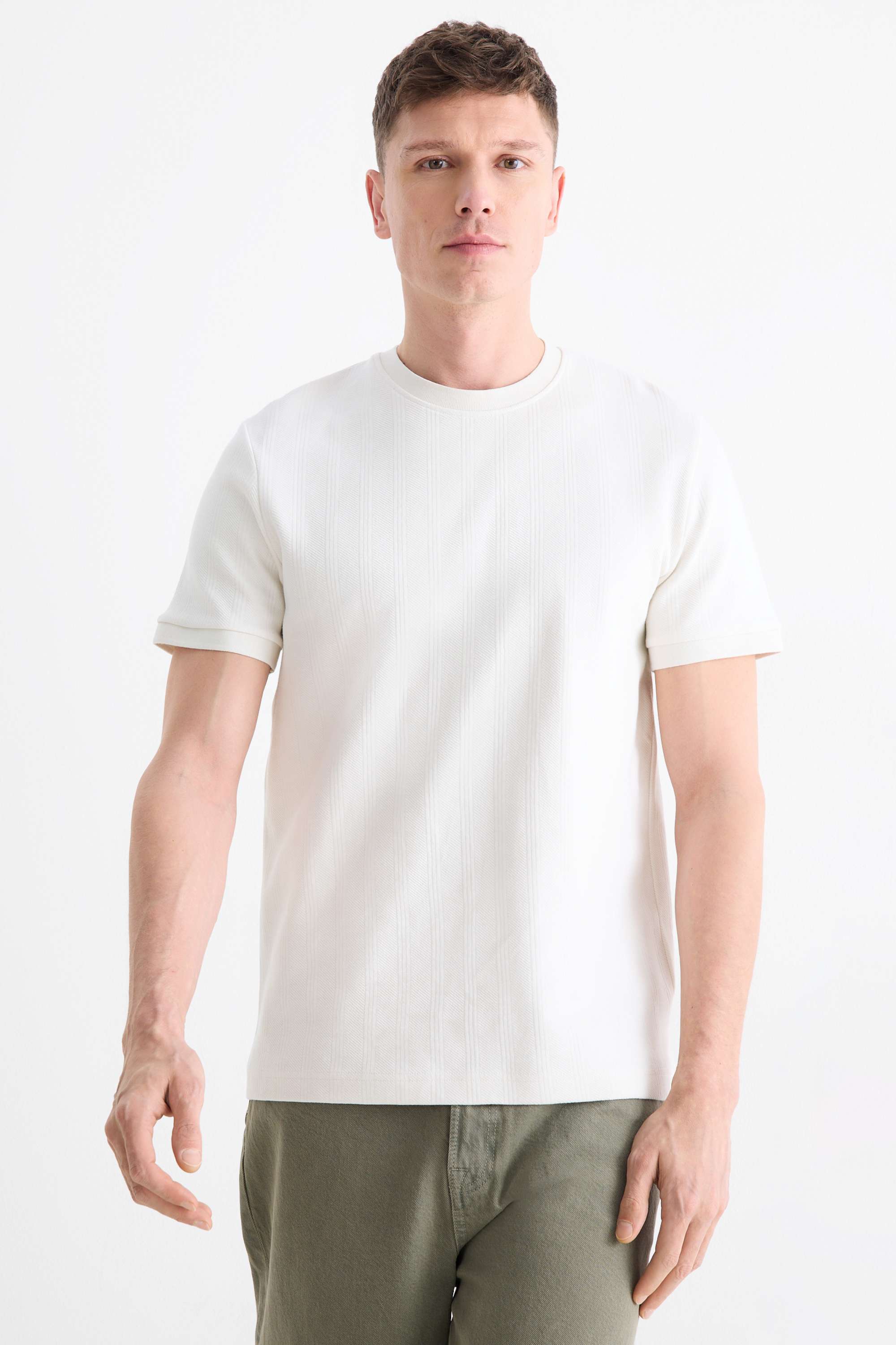 T-shirt - regular fit - textured cremewhite