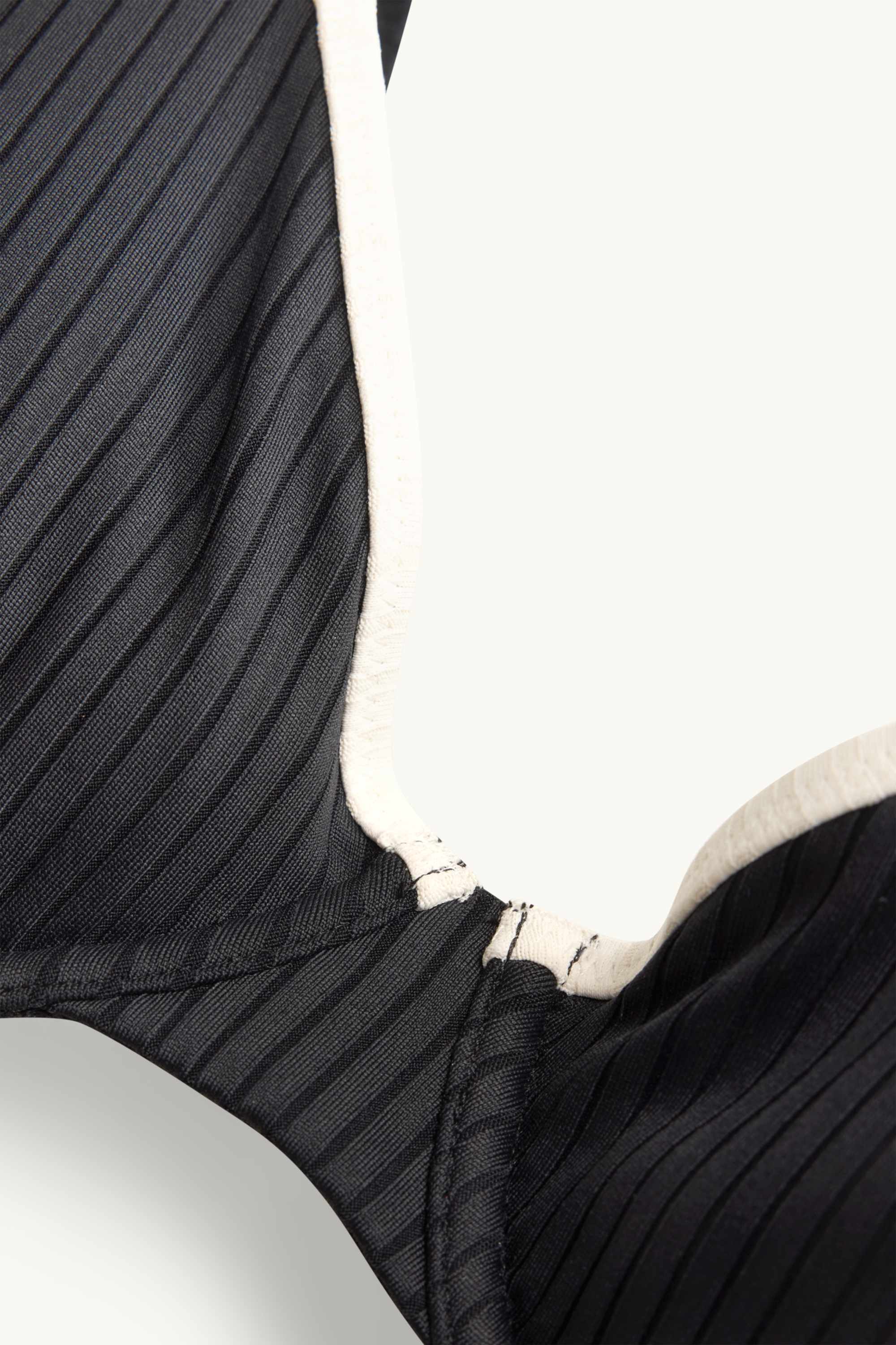 Underwire bikini top - ribbed - LYCRA® XTRA LIFE™ black
