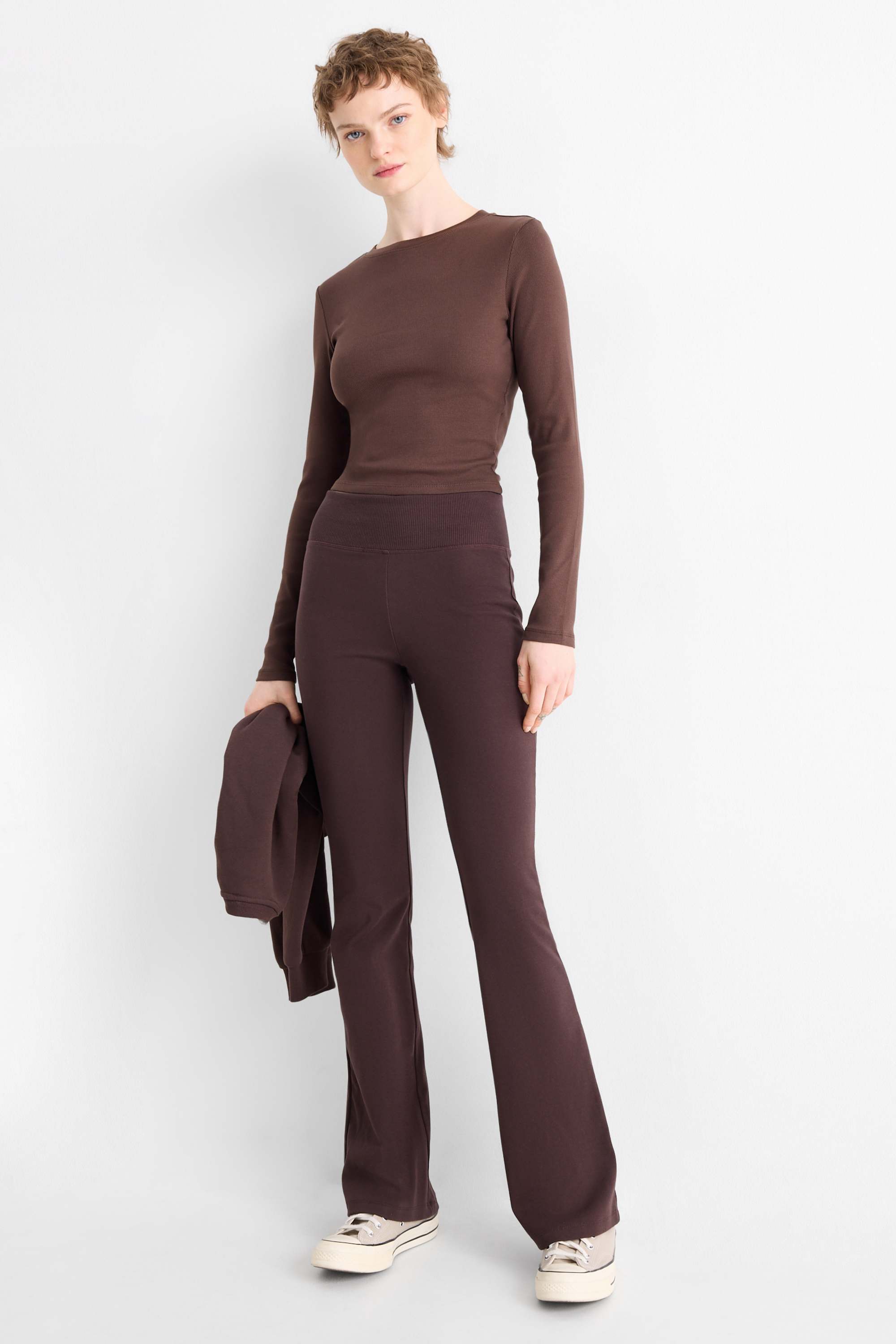 Cropped long sleeve top - slim fit - ribbed dark brown