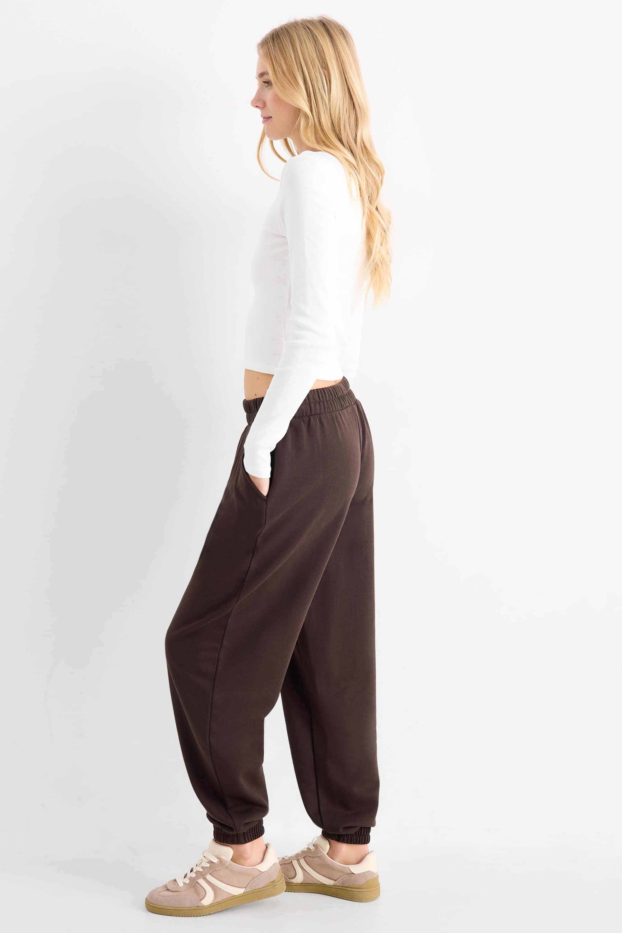 Joggers dark brown