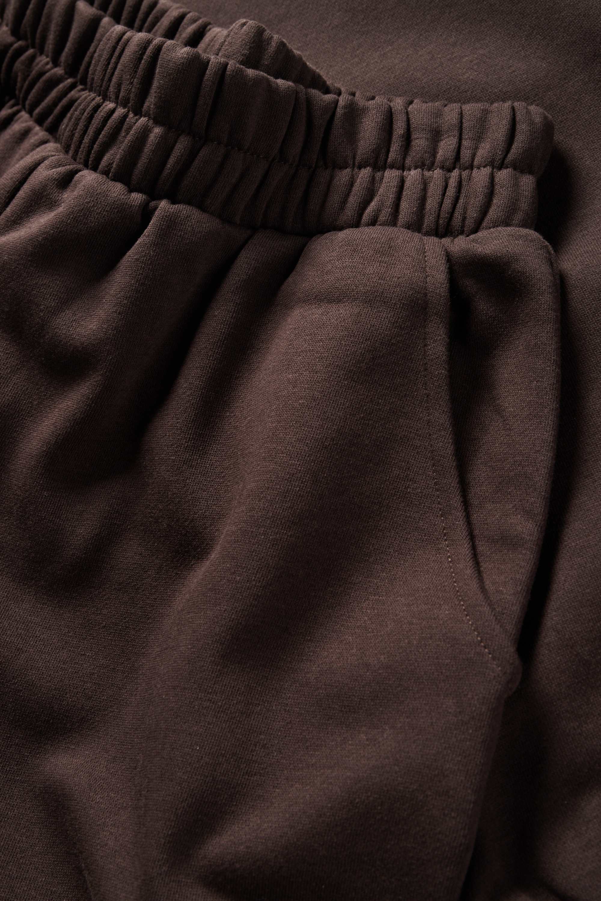 Joggers dark brown
