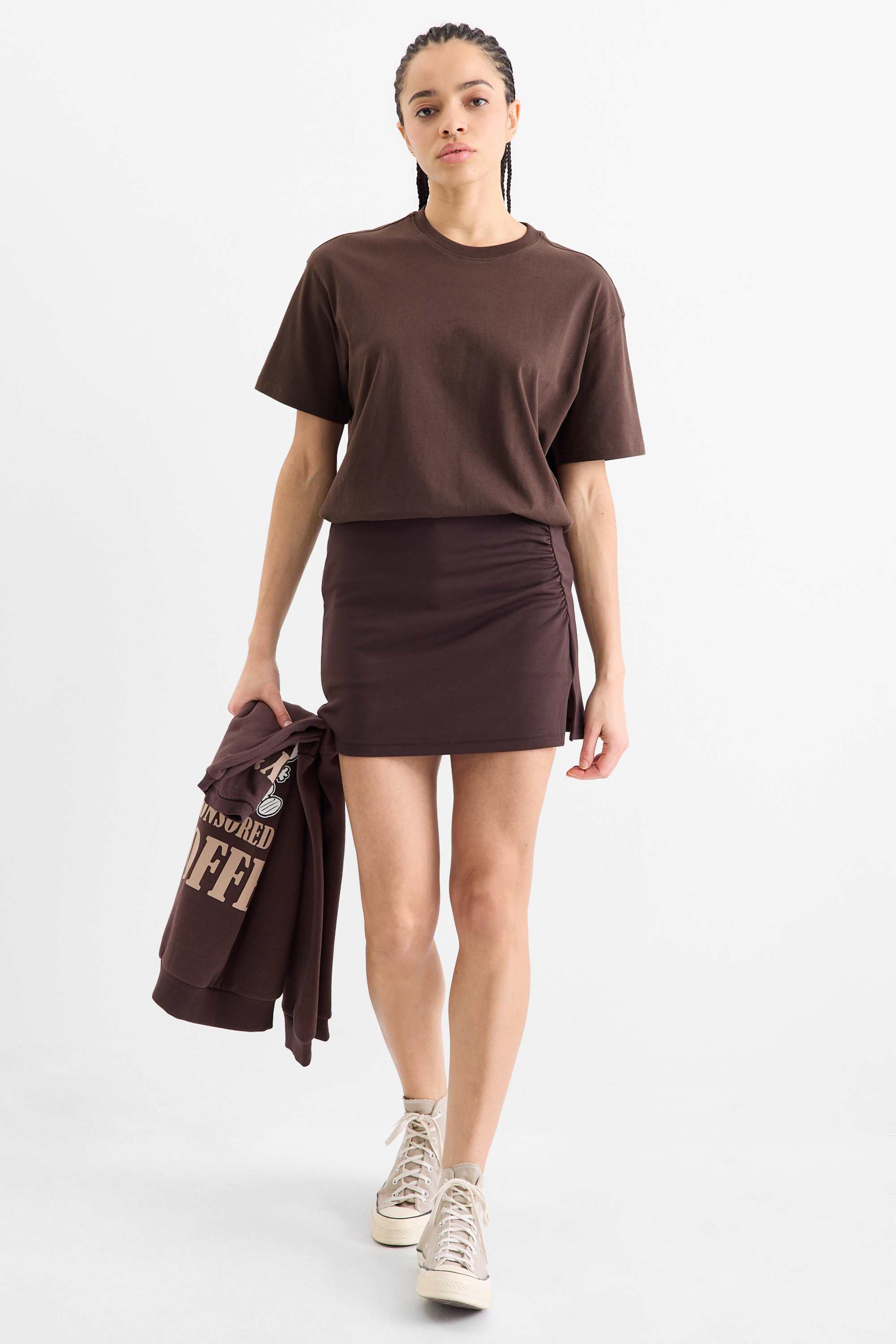 T-shirt - oversized dark brown