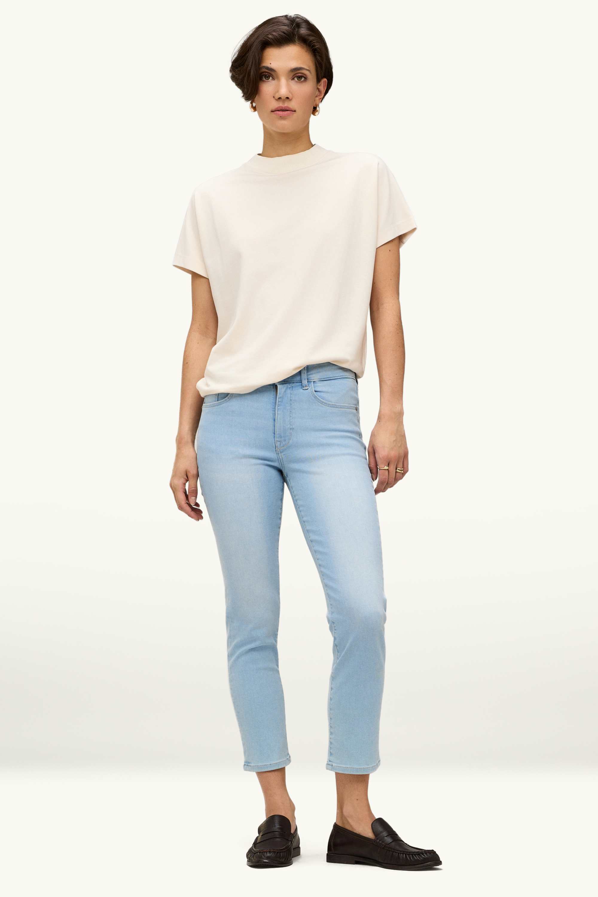 Cropped slim jeans - mid-rise waist denim-light blue