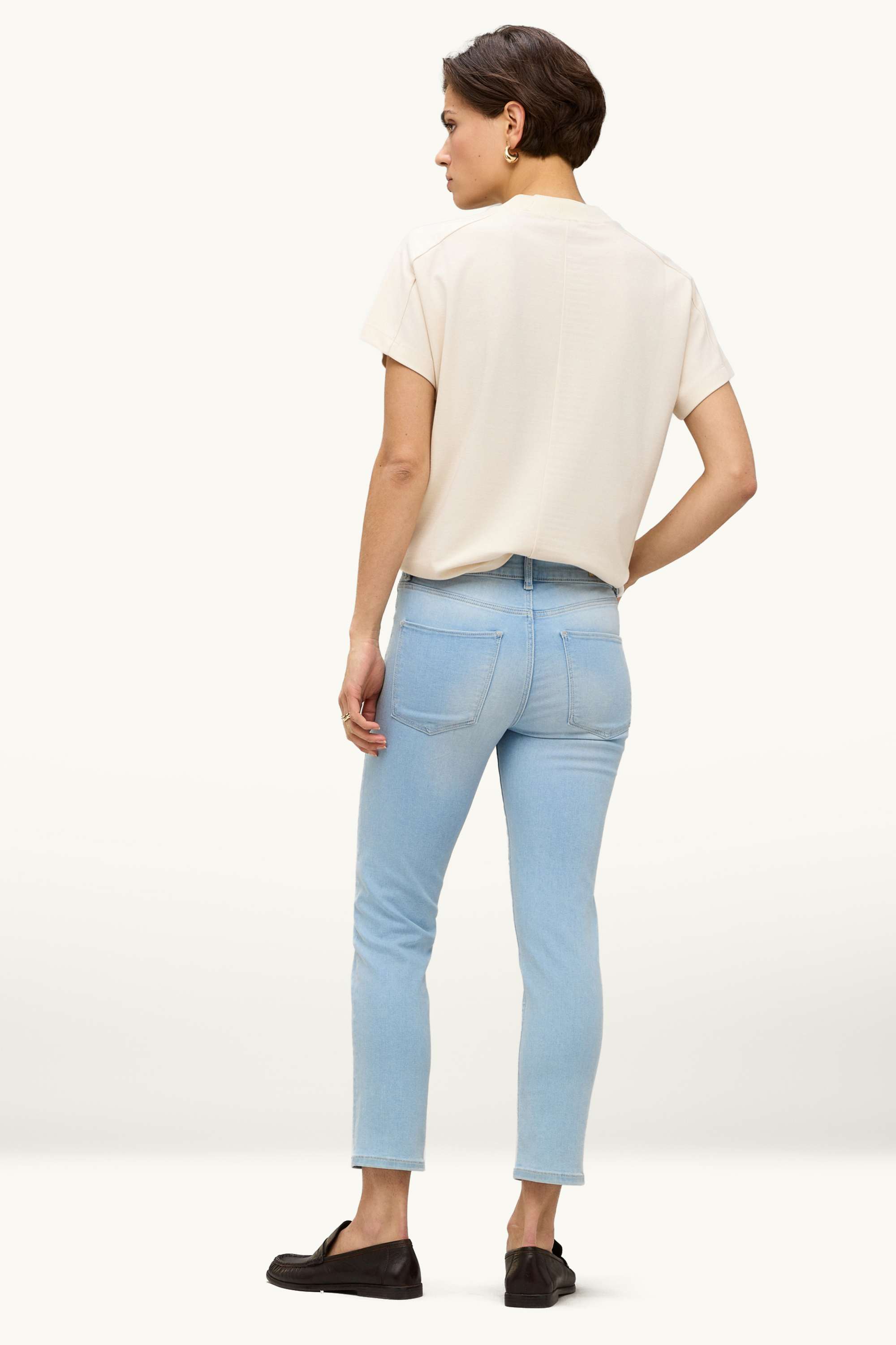 Cropped slim jeans - mid-rise waist denim-light blue