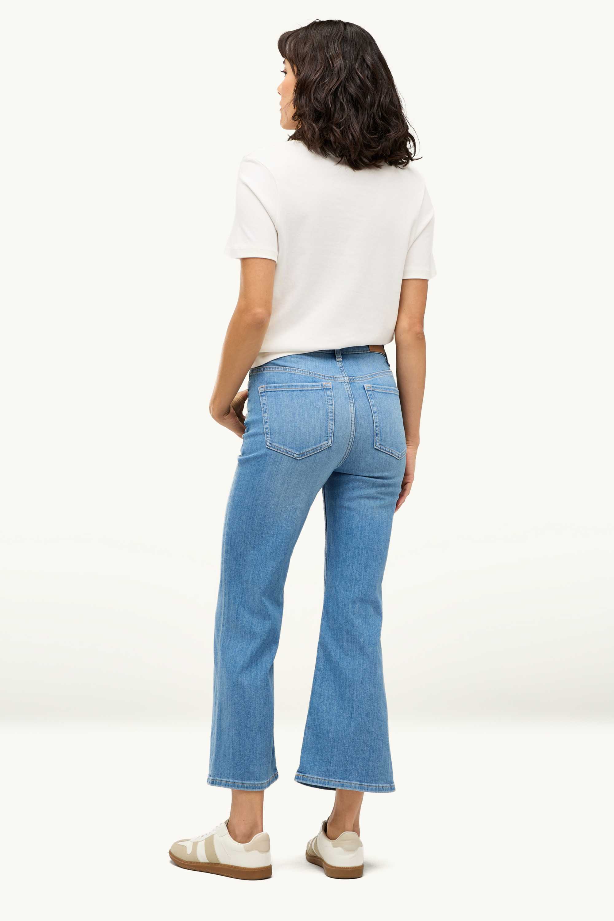 Cropped flared jeans - high waist denim-light blue