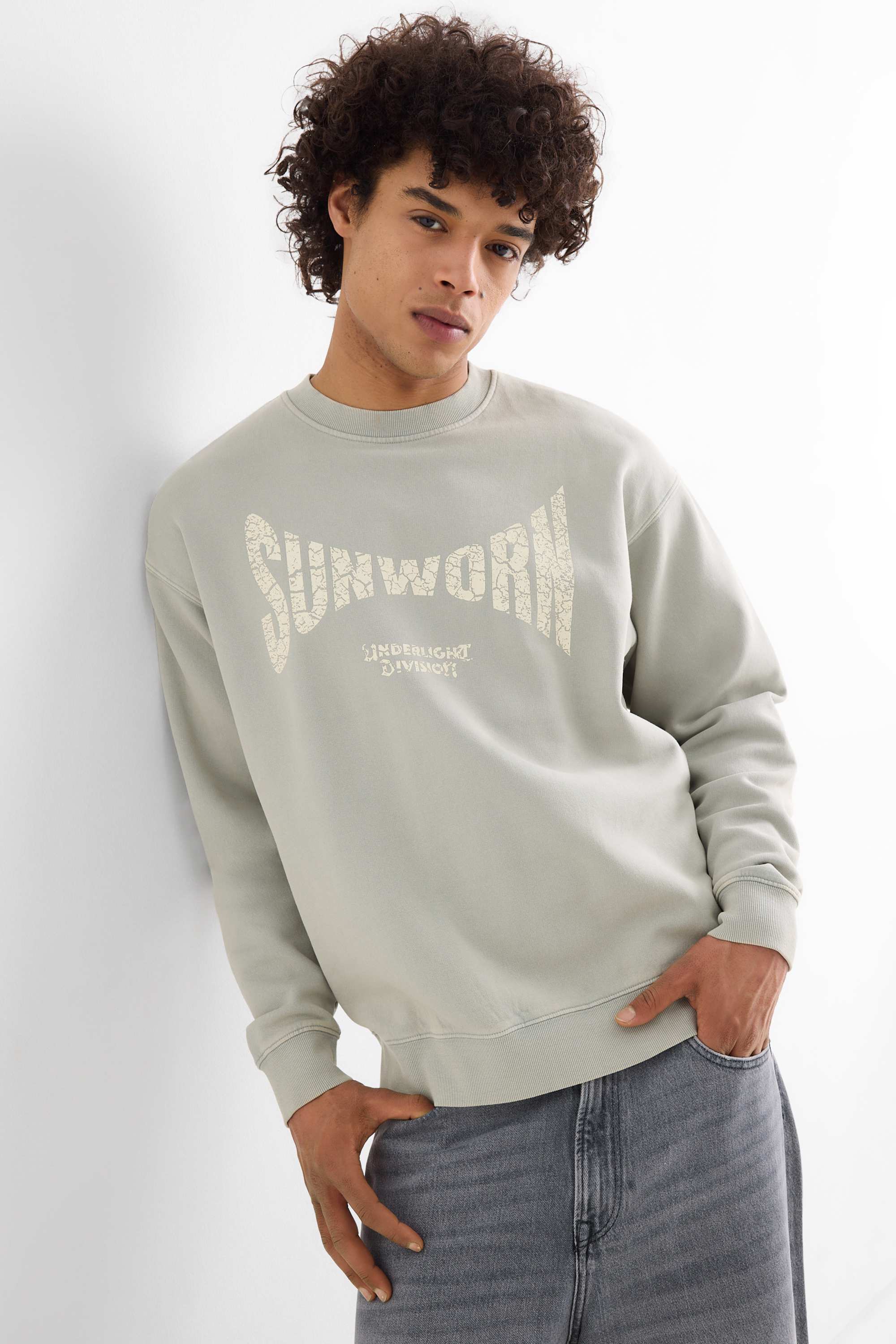 Oversized sweatshirt light gray