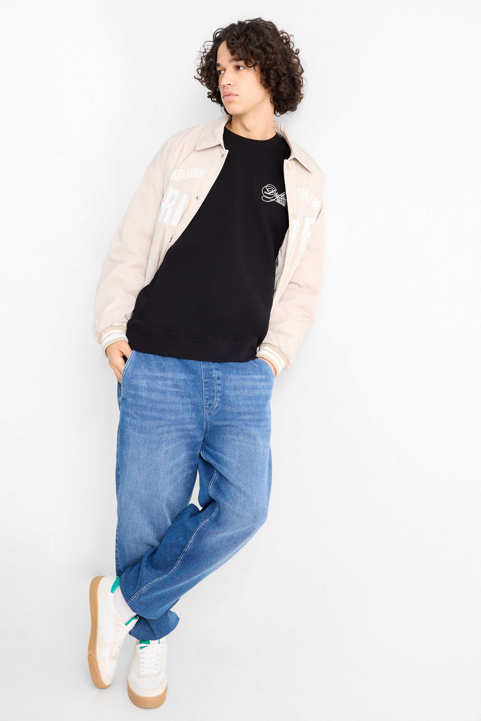 Oversized sweatshirt black