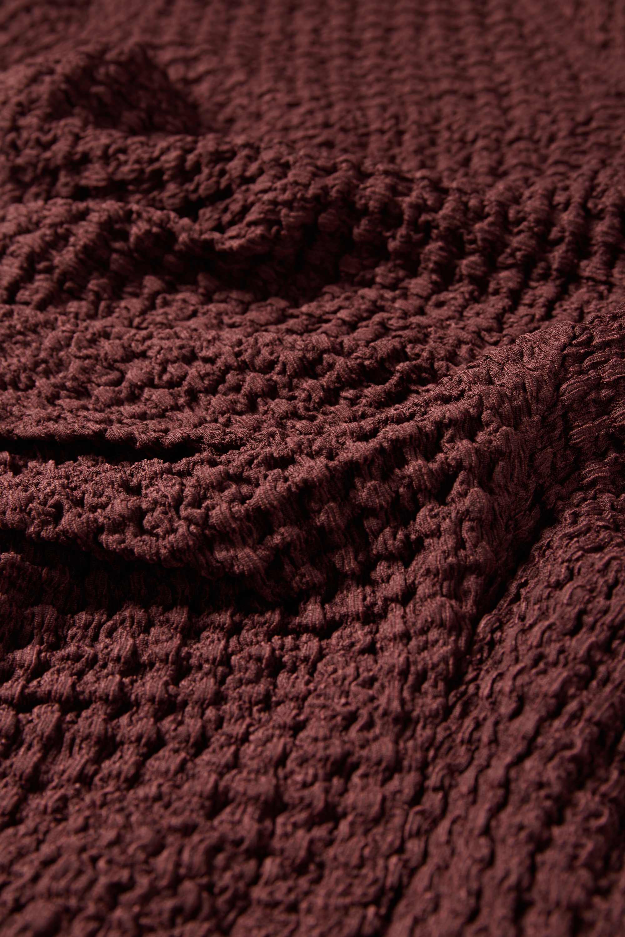 V-neck dress - straight fit - textured bordeaux