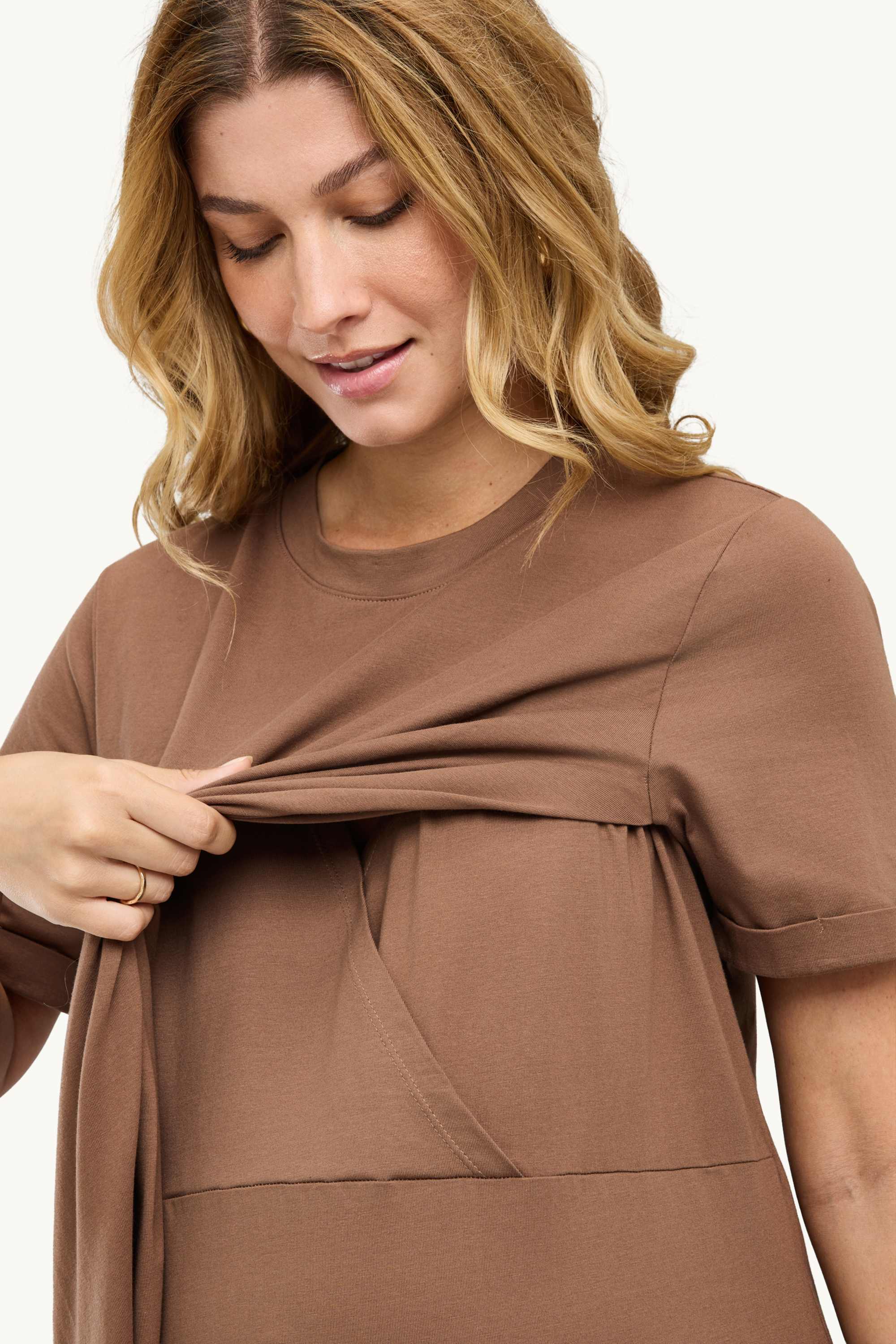 Nursing T-shirt dress light brown