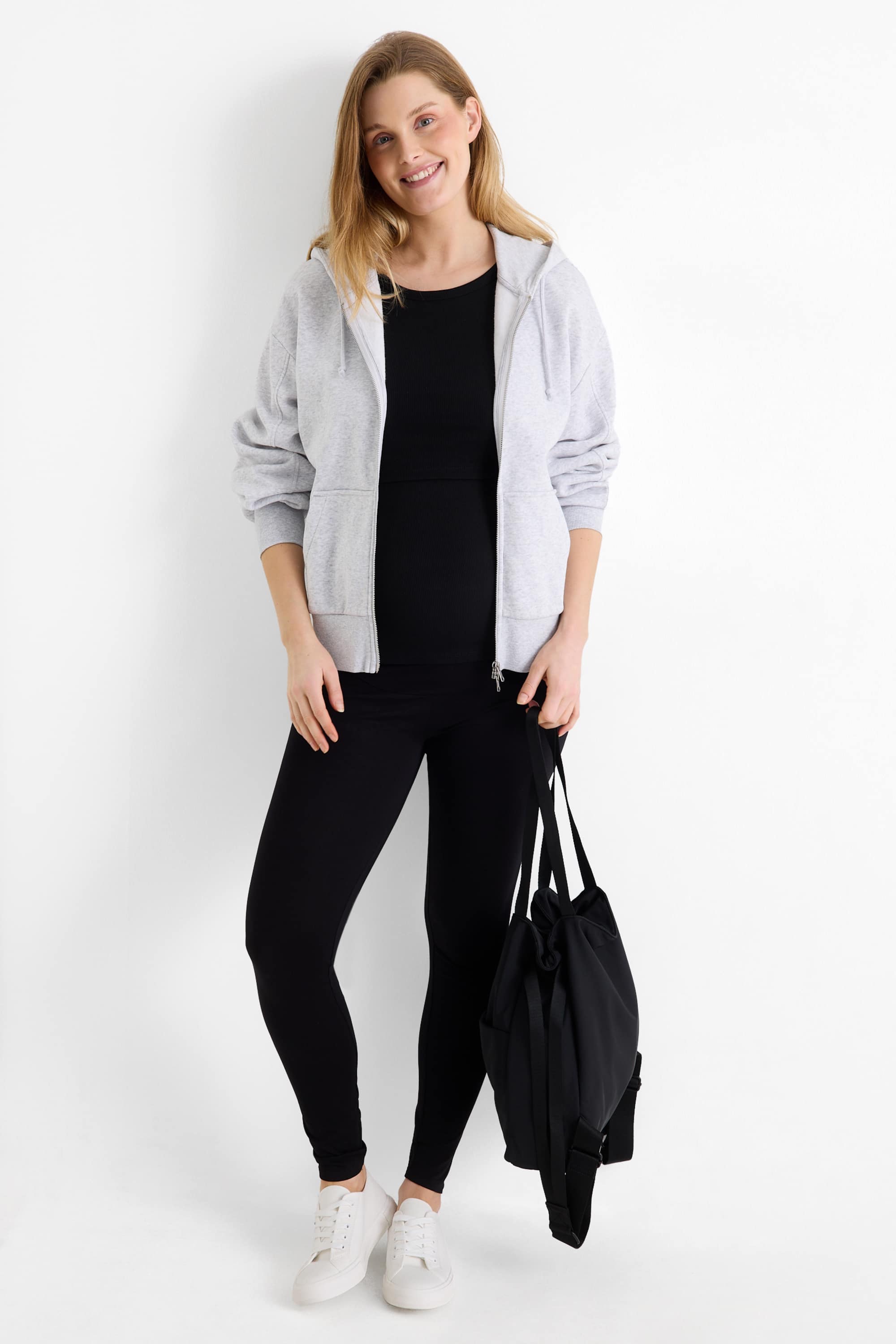 Nursing top - ribbed black