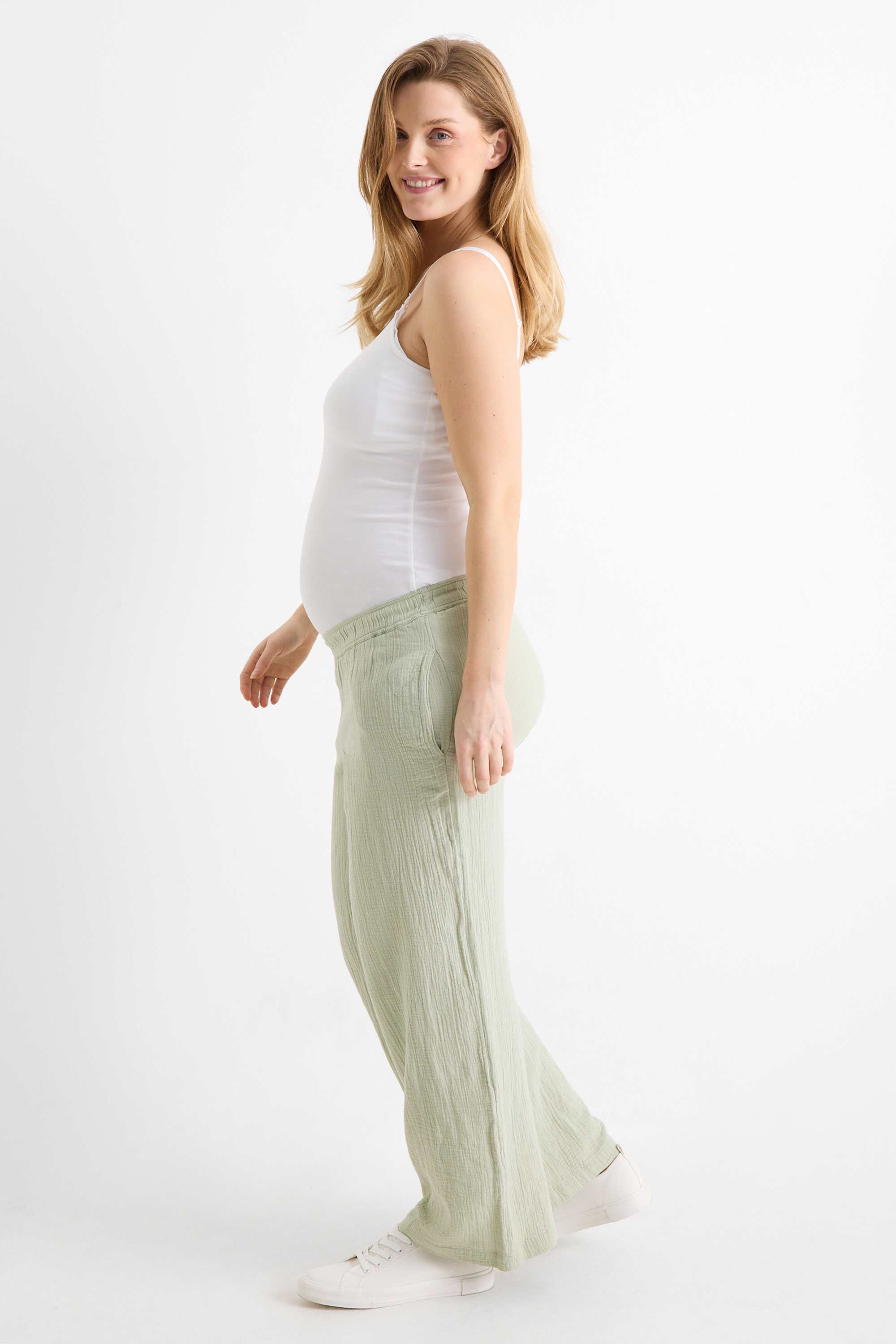 Maternity trousers - relaxed fit light green