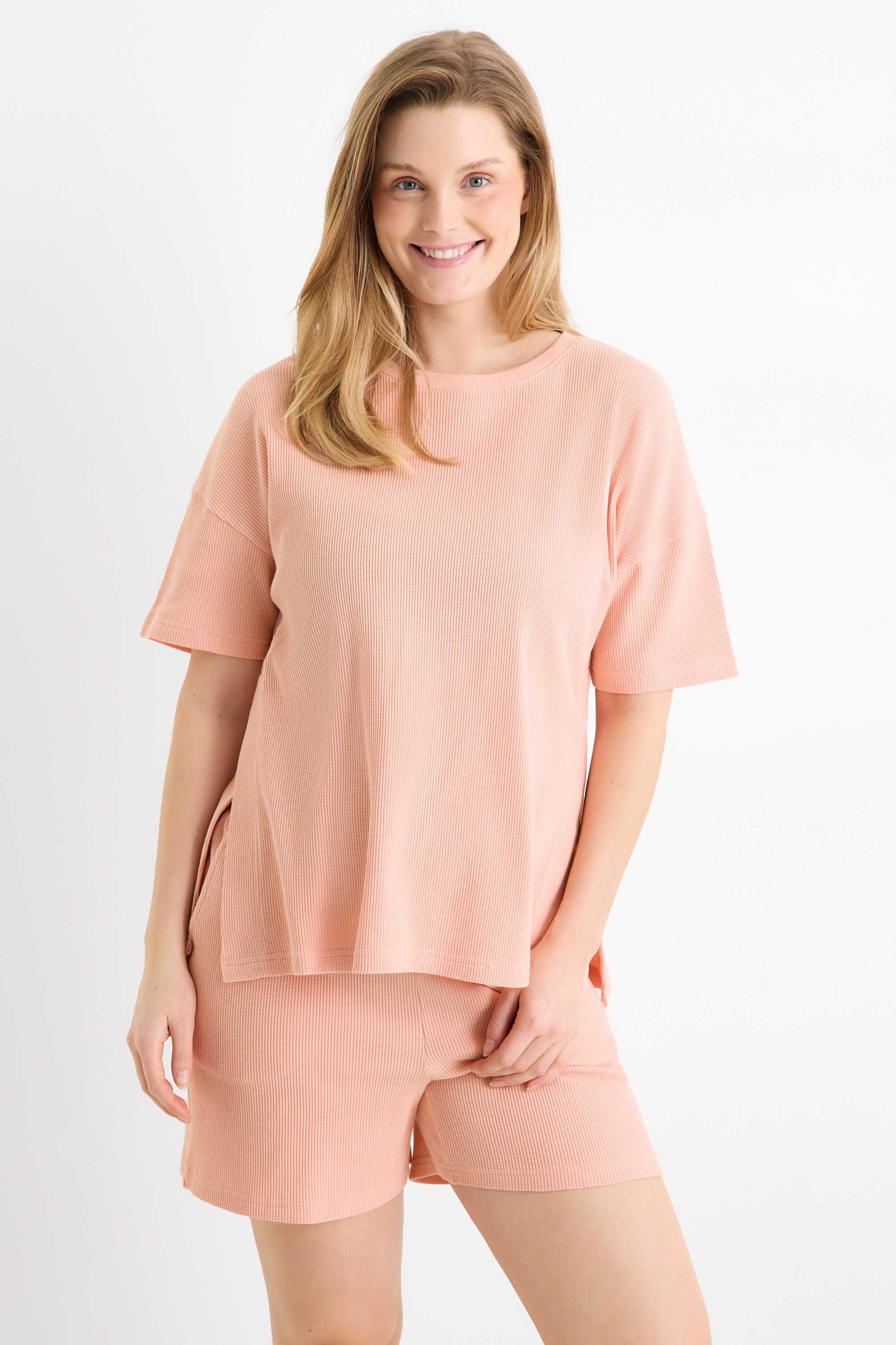 Short nursing pyjamas coral