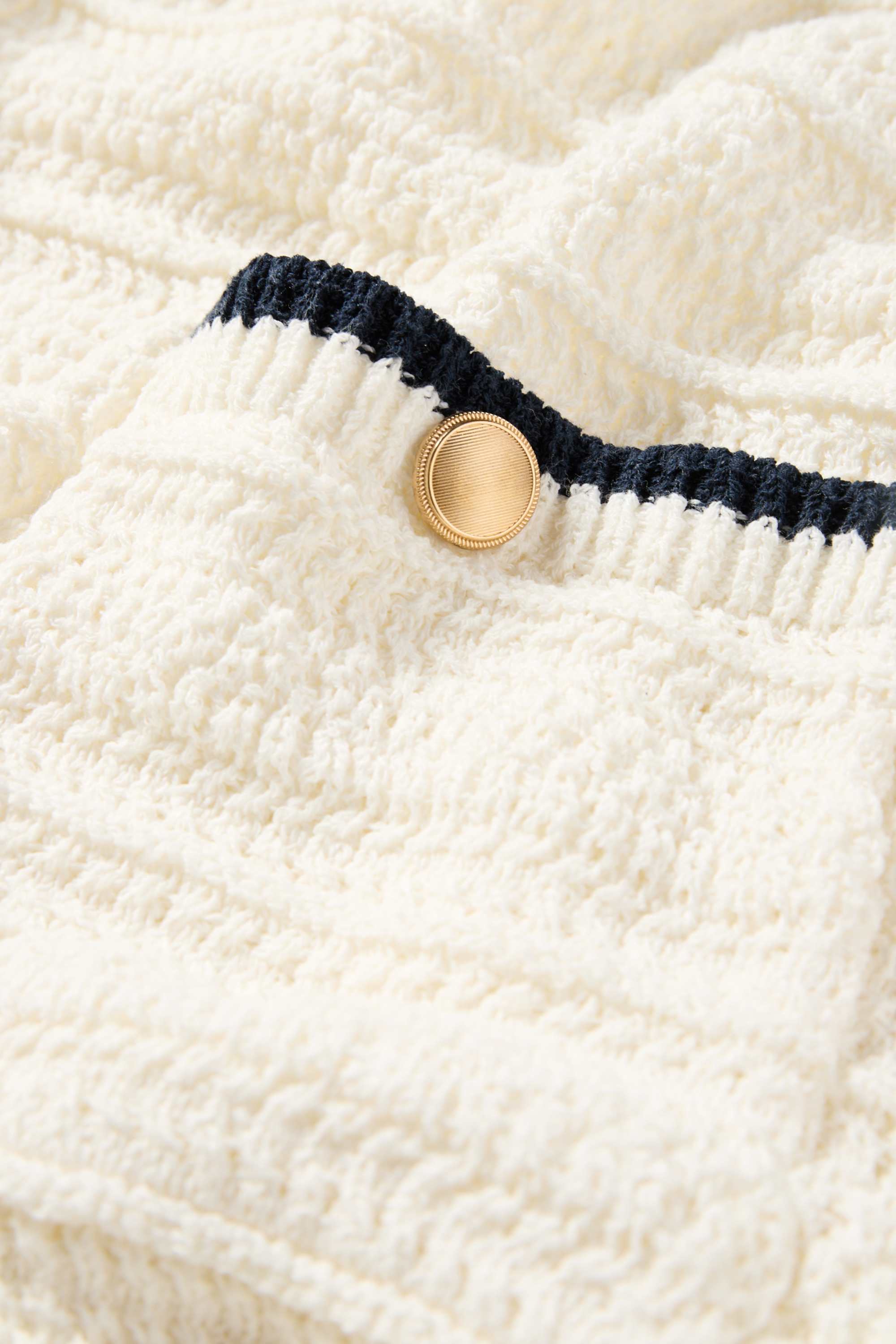 Knitted dress - textured dark blue / creme white
