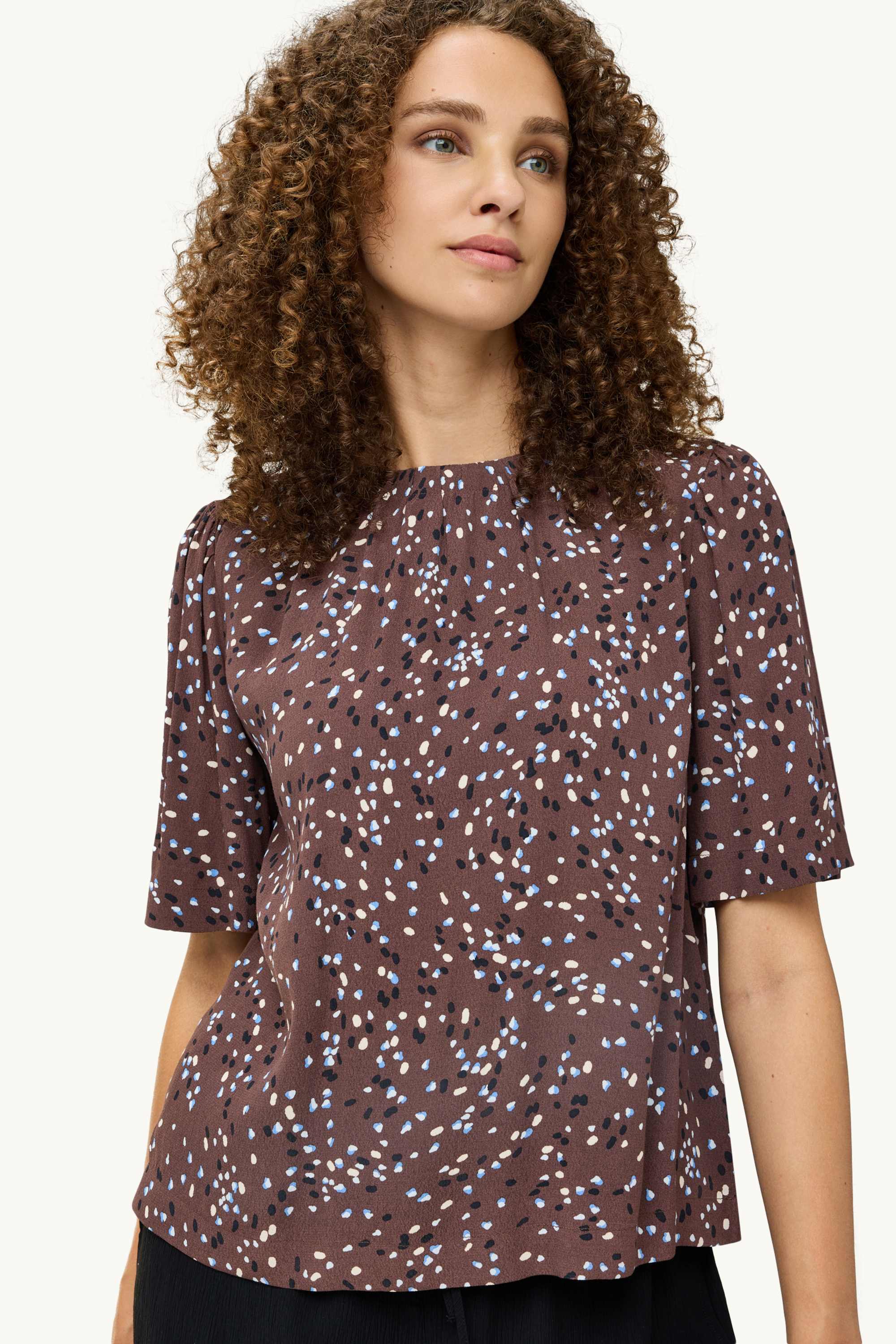 Blouse - polka dot brown