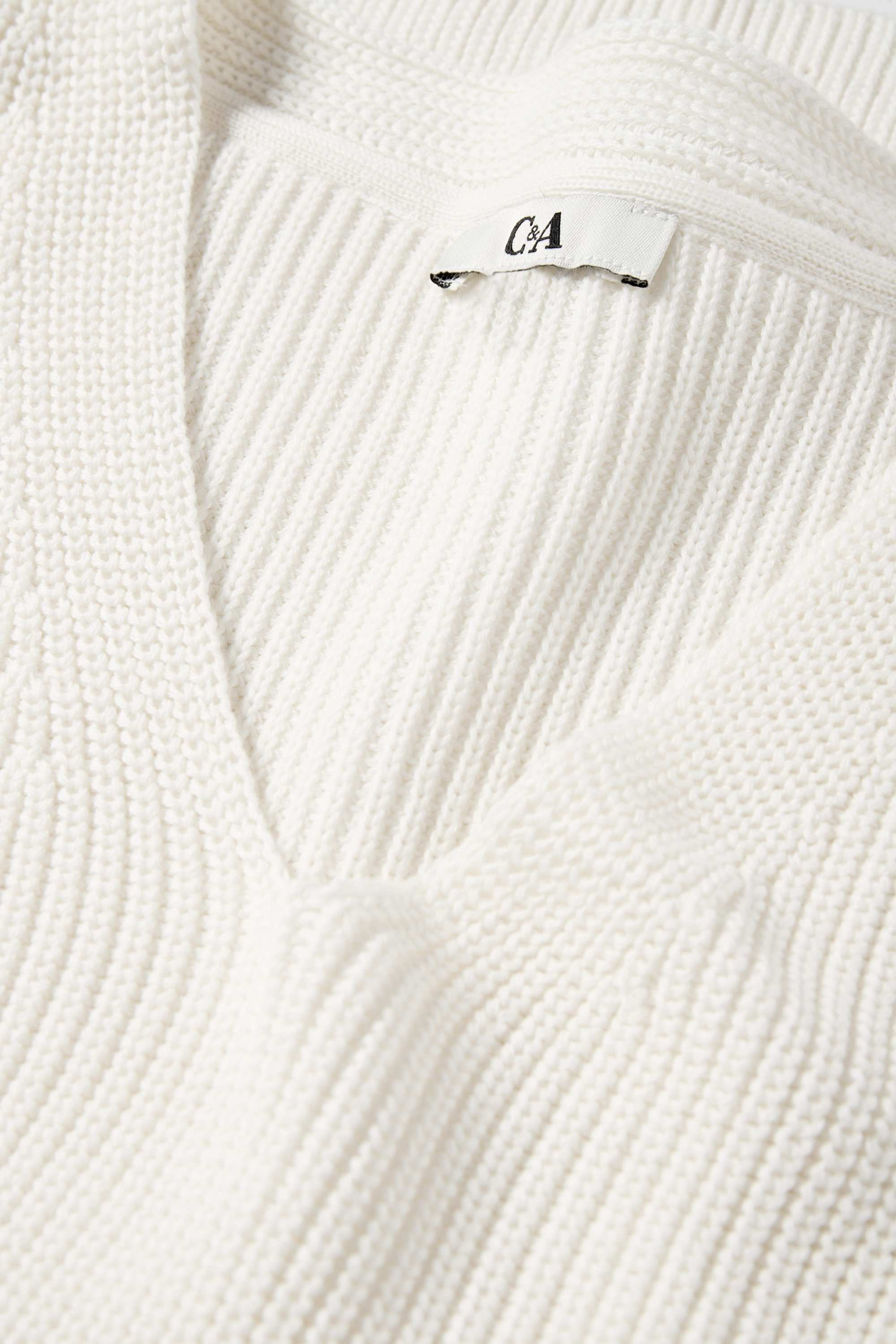 Knitted jumper - short sleeve white