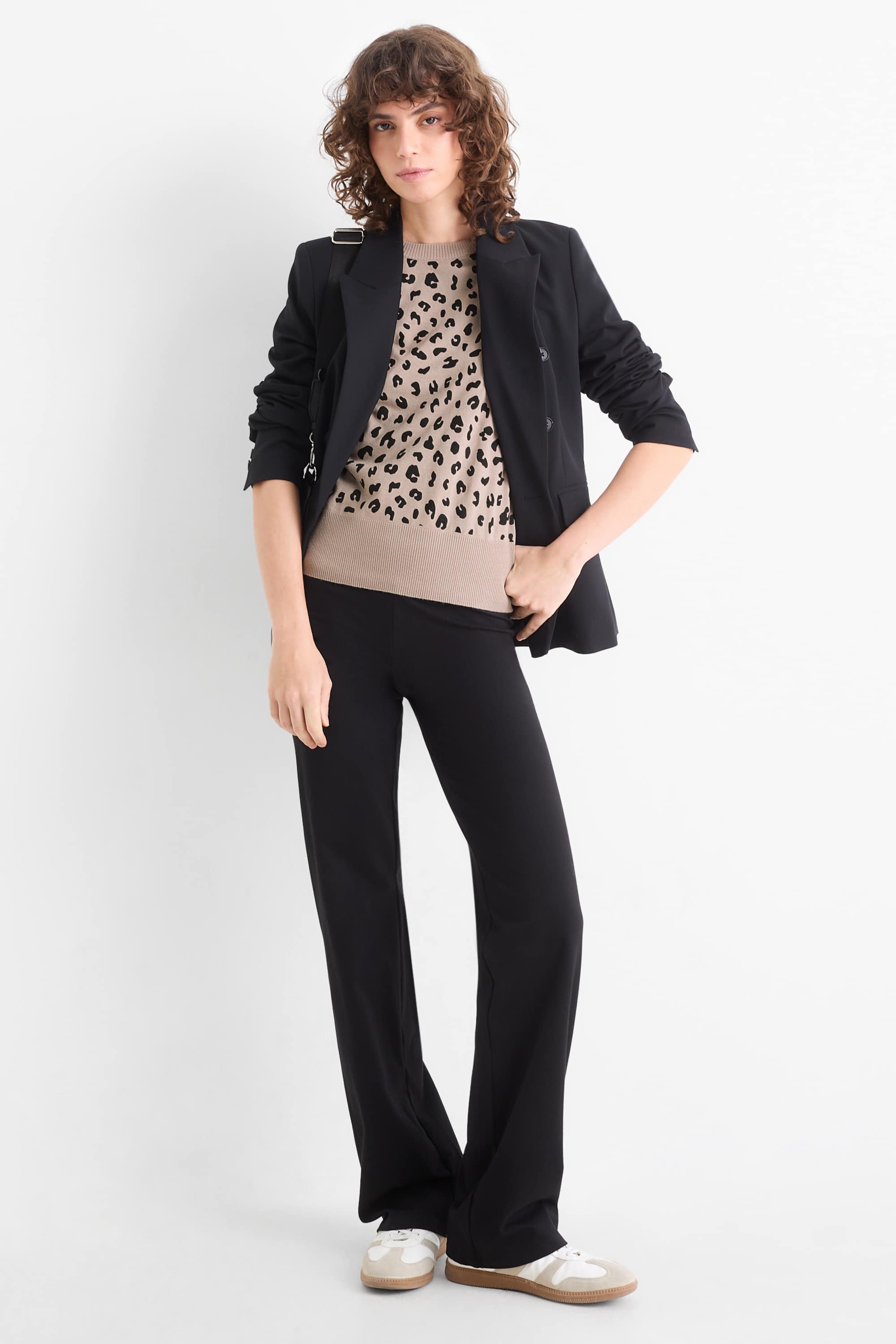 Knitted jumper - short sleeve - leopard print black / beige