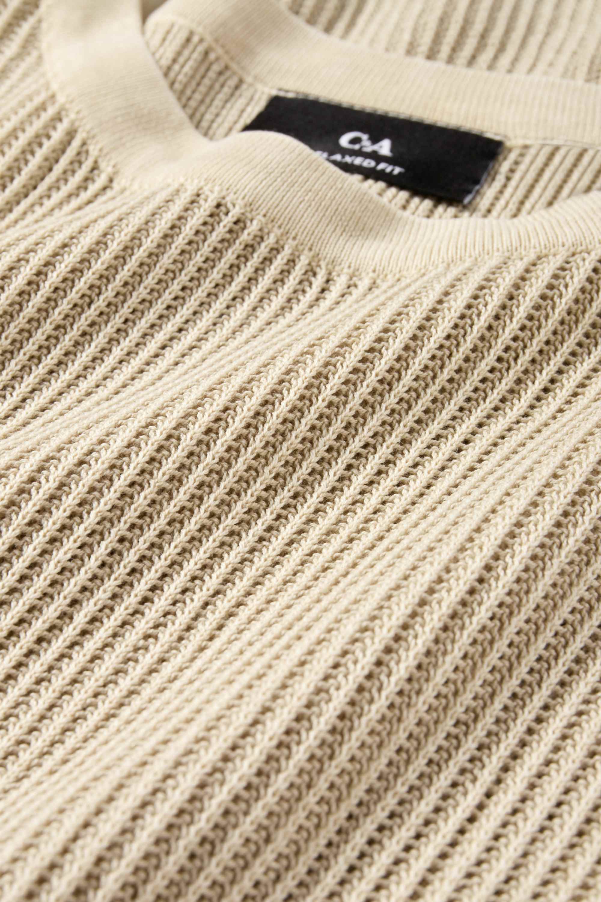 Knitted jumper - short sleeve - ribbed beige