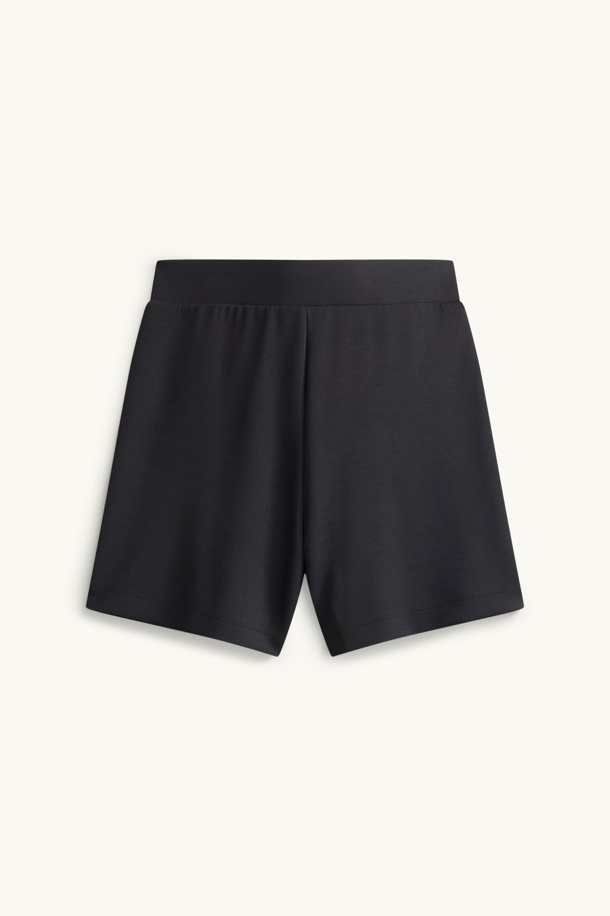 Shorts - mid-rise waist black