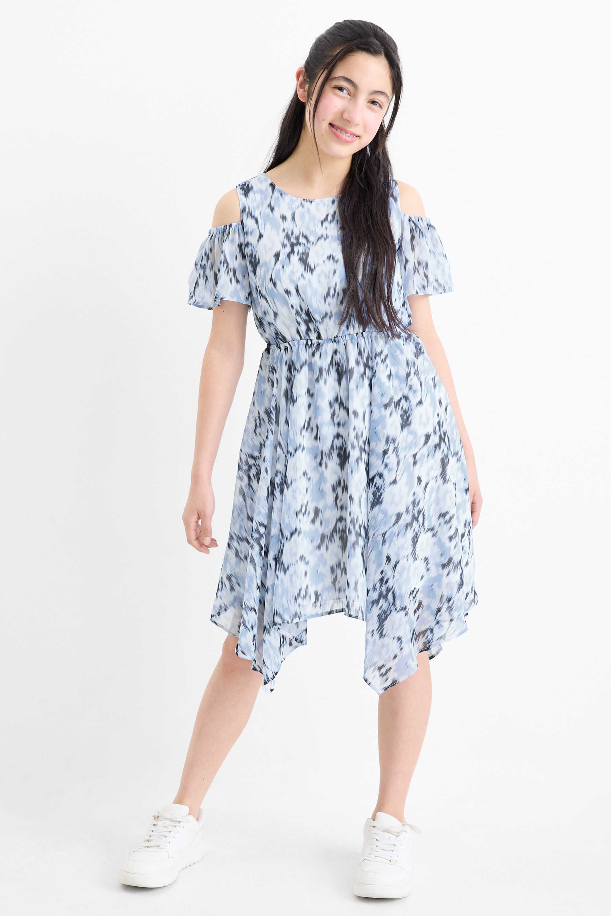 Dress - patterned white / blue