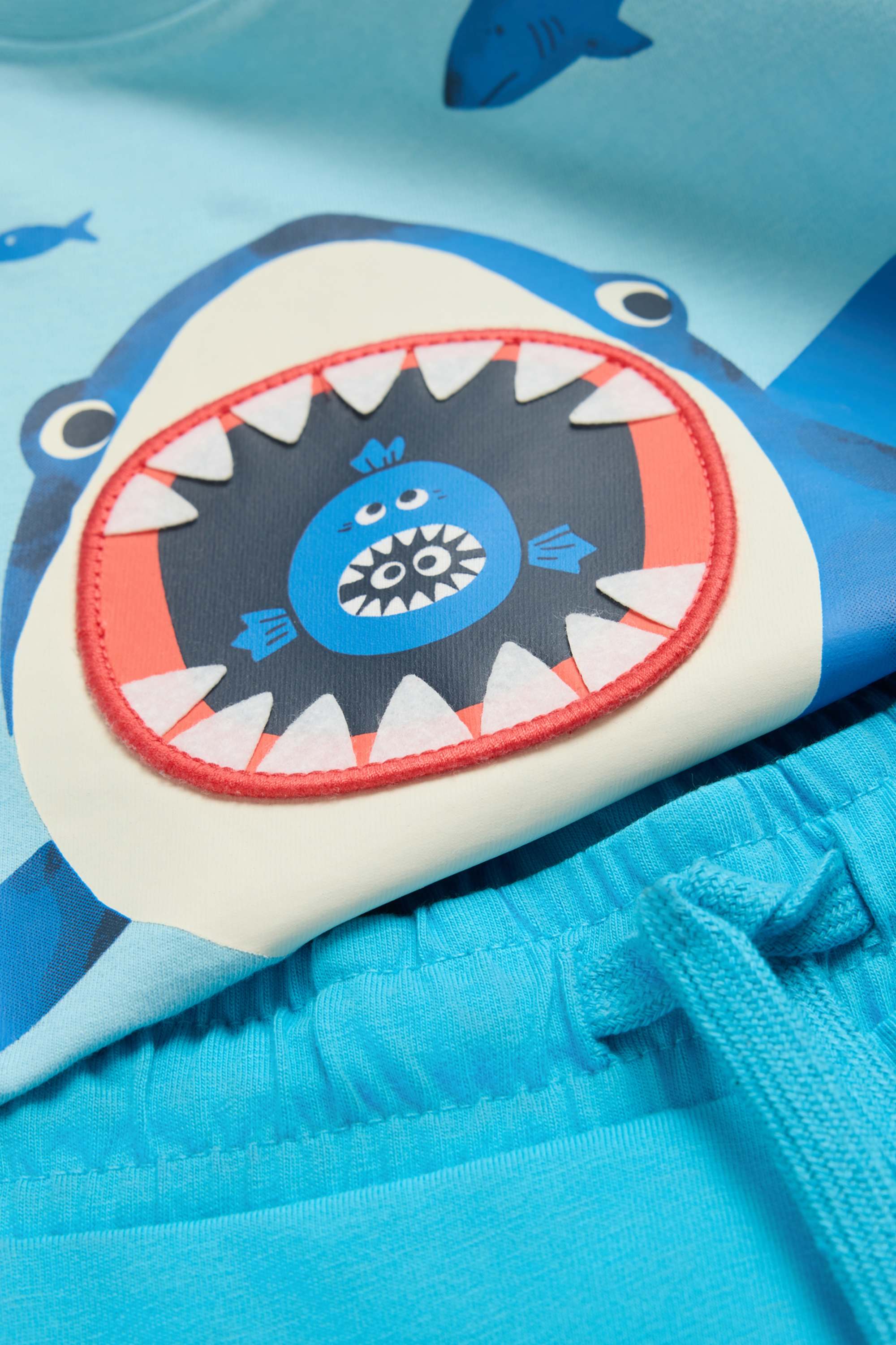 Shark - set - top and sweat shorts - 2 piece blue