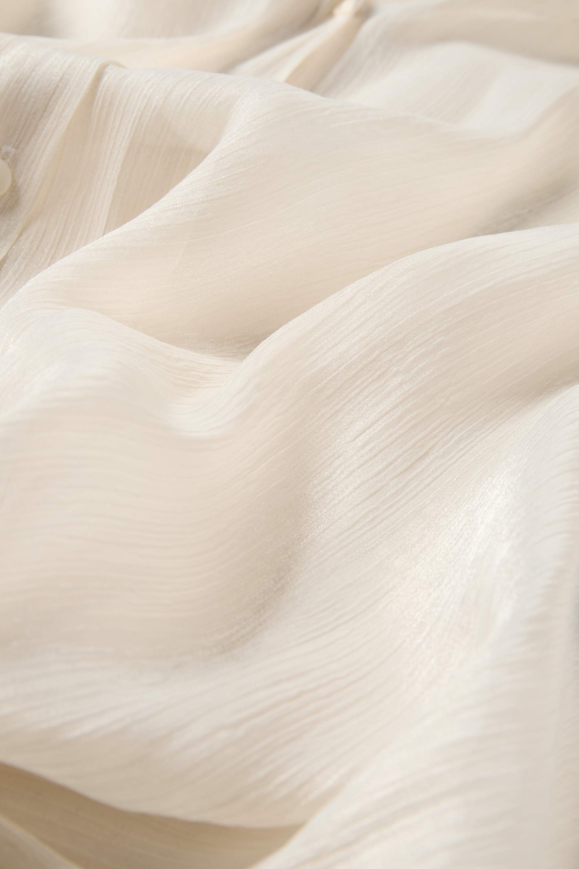 Blouse with knot detail - shiny cremewhite