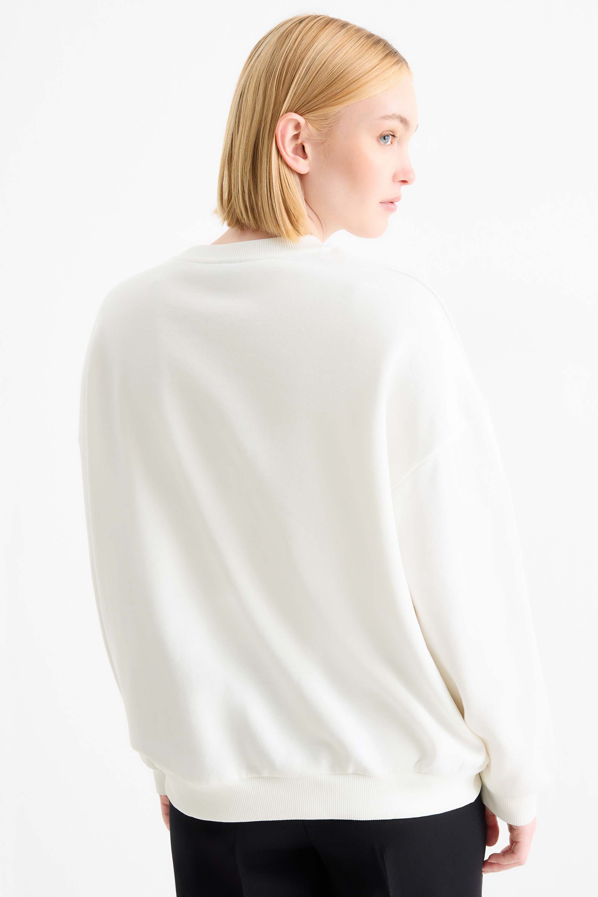 Wednesday - sweatshirt white