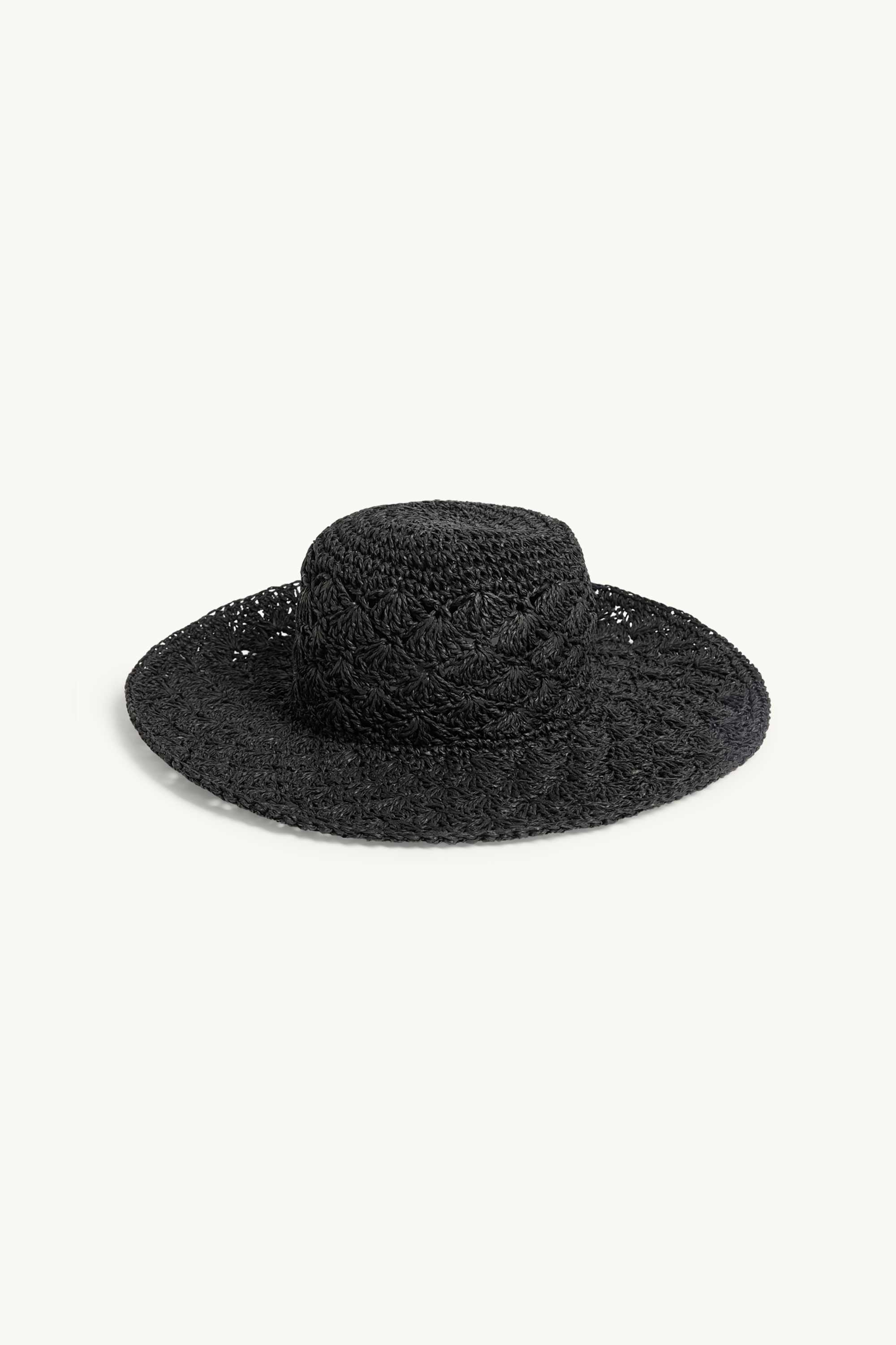 Straw hat black