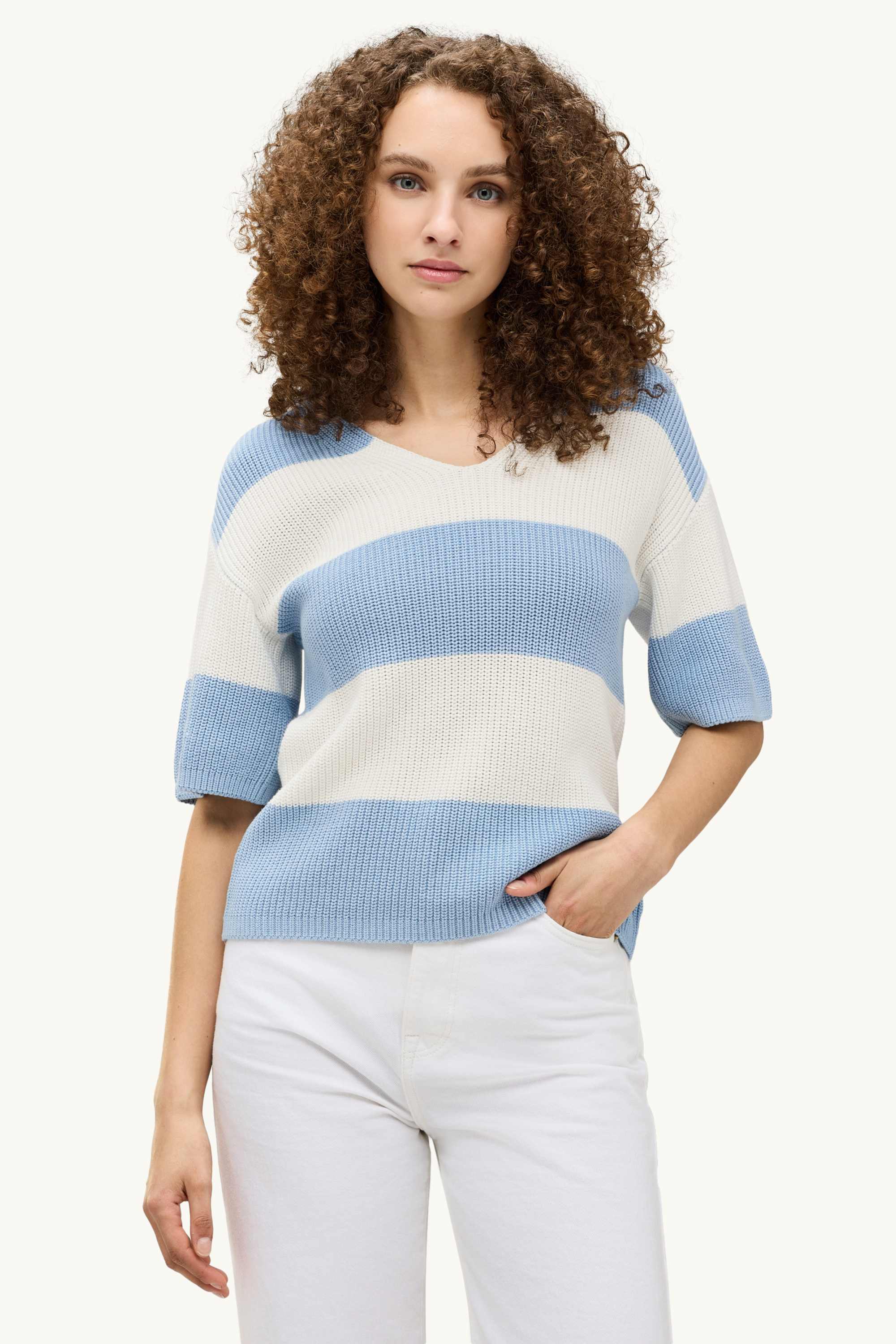 Knitted jumper - short sleeve - ribbed - striped blue / white