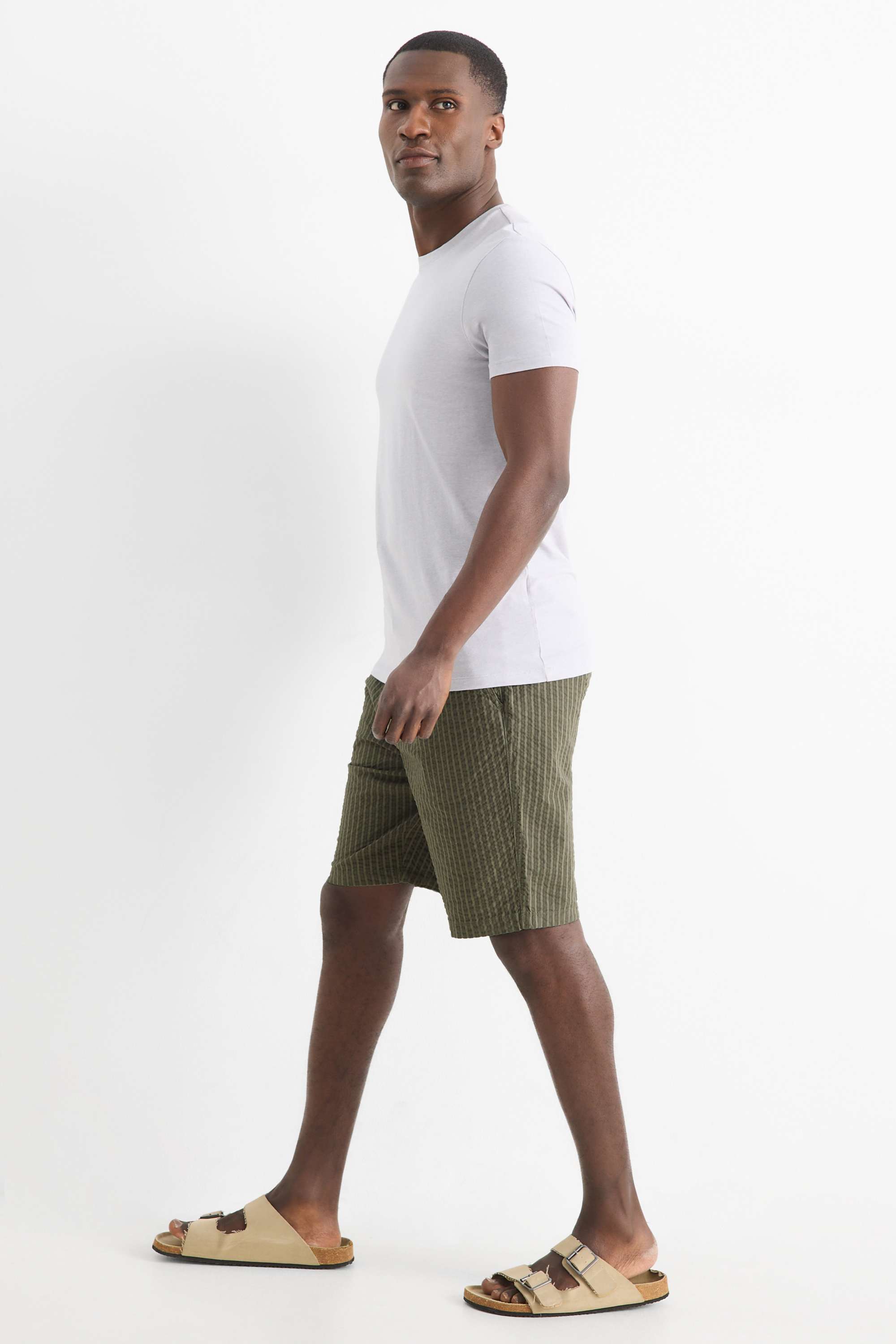 Shorts green