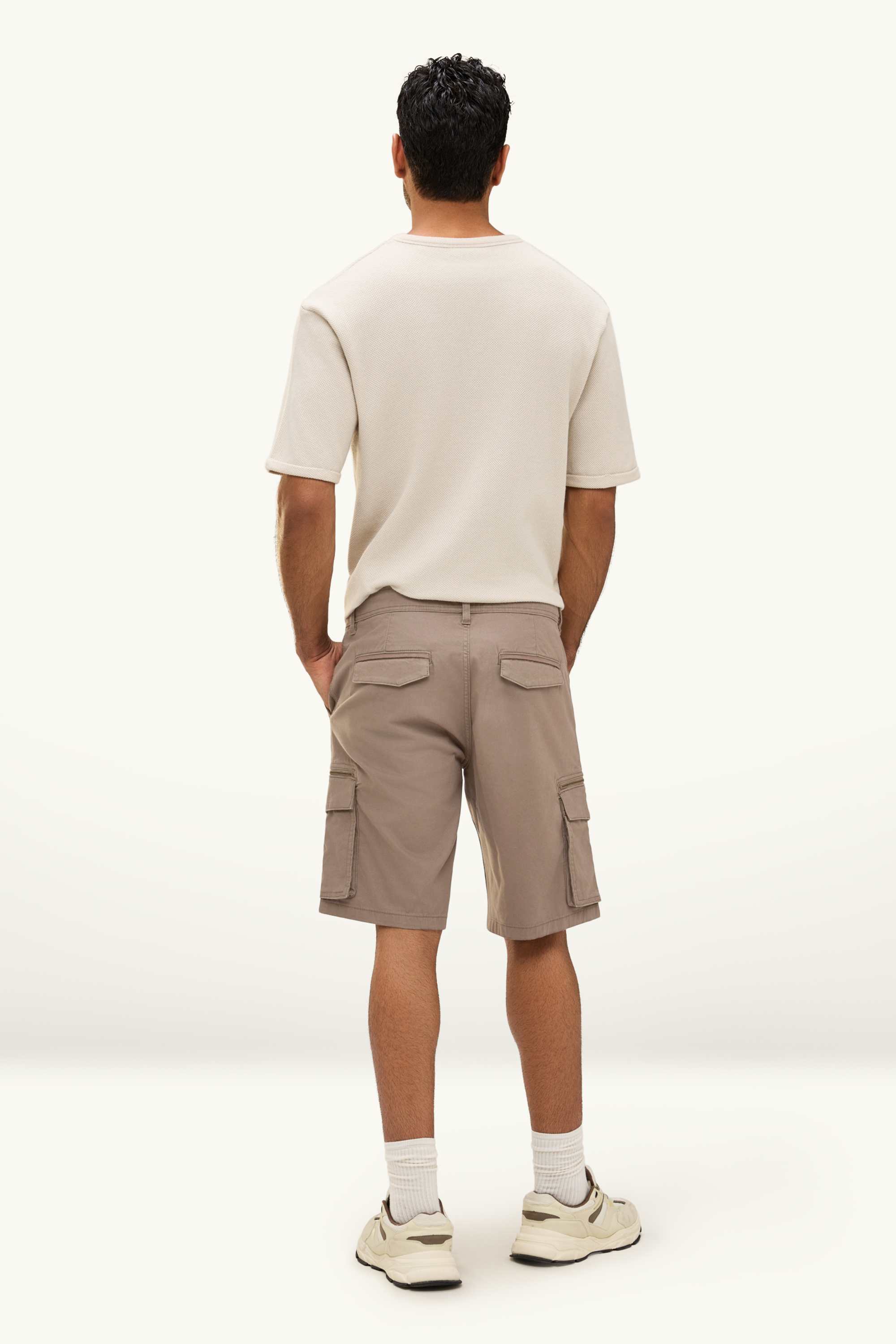 Cargo shorts brown
