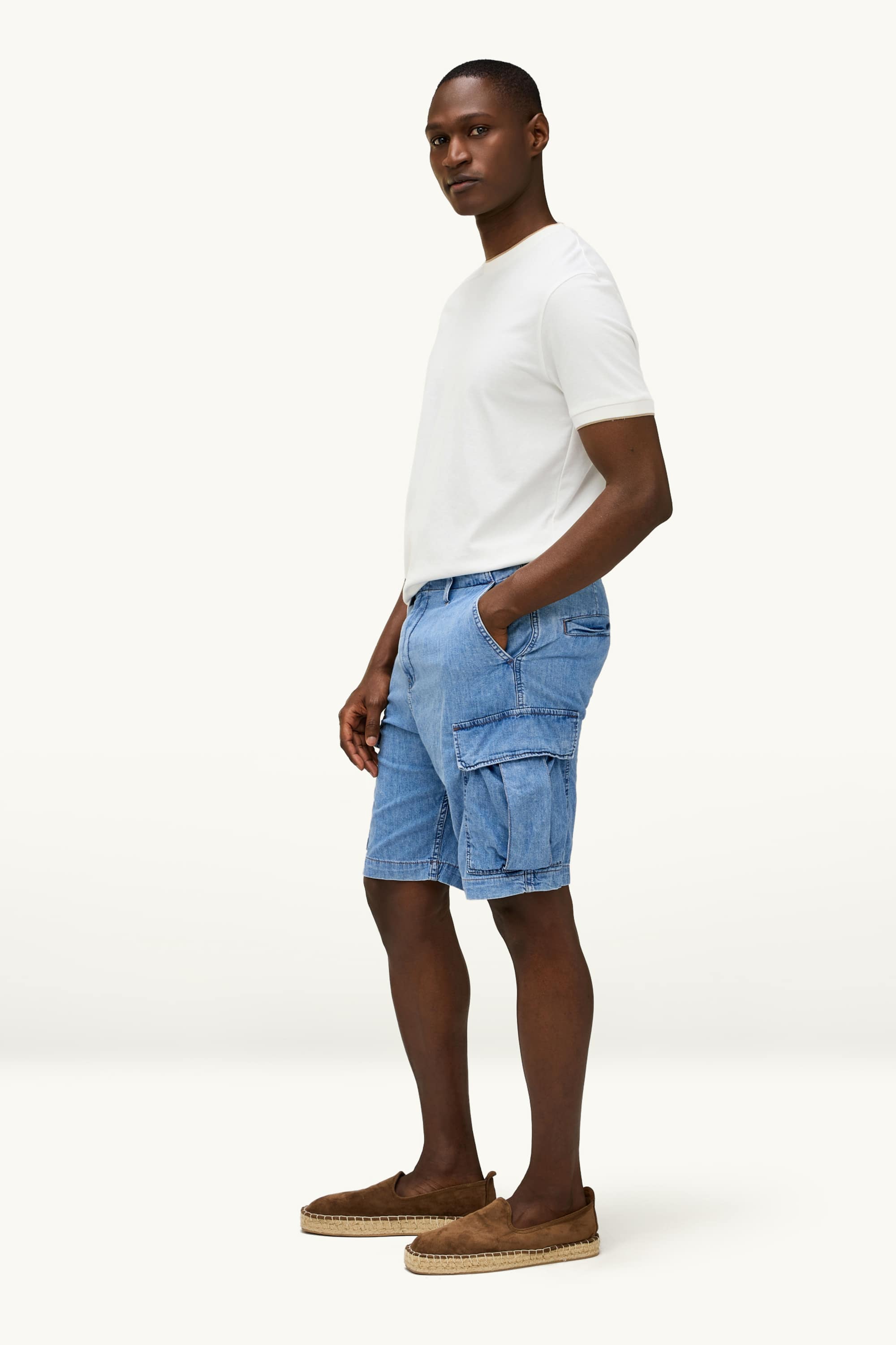 Denim cargo shorts light blue