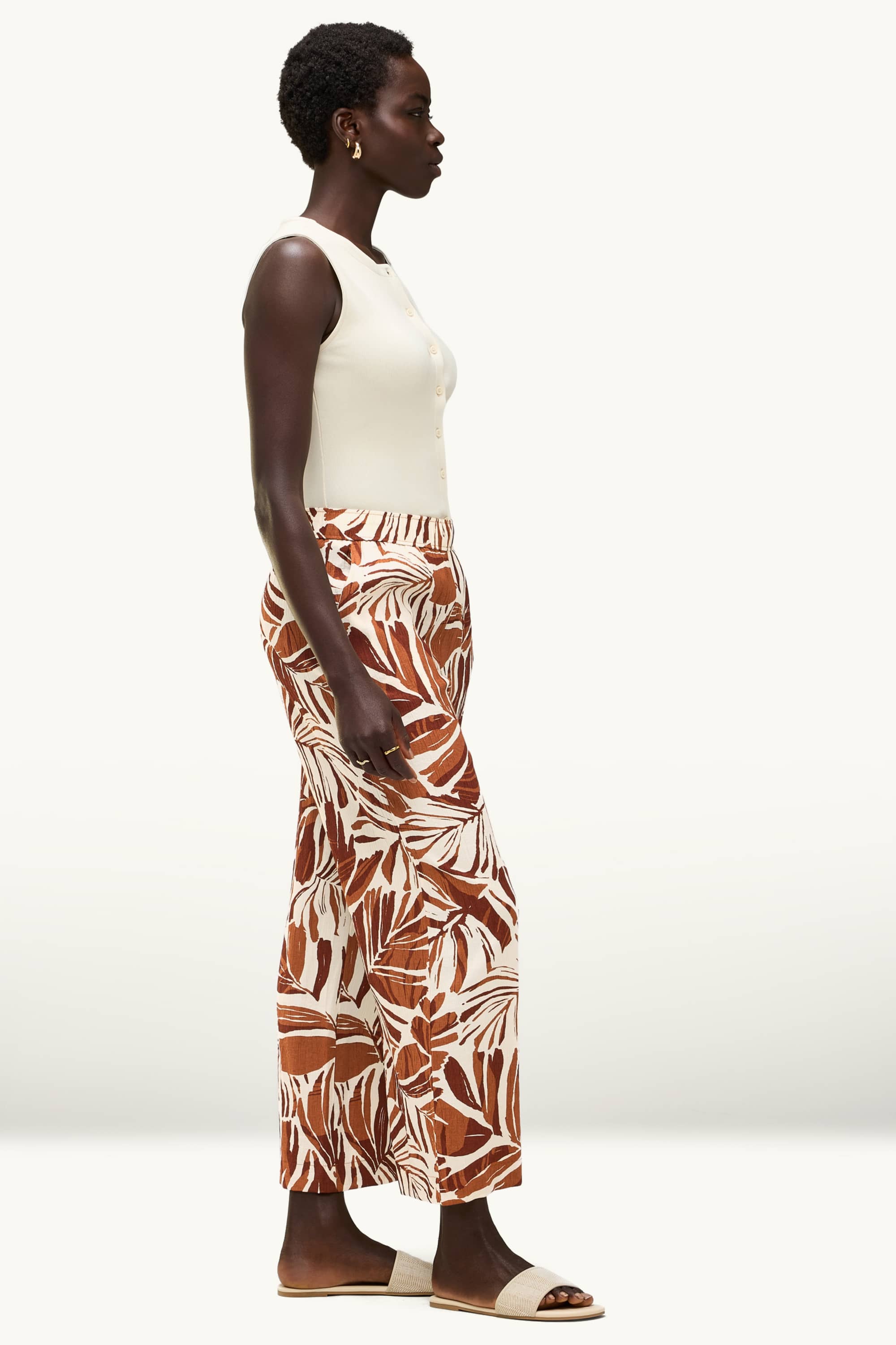 Cloth trousers - high waist - palazzo - patterned brown / cremewhite