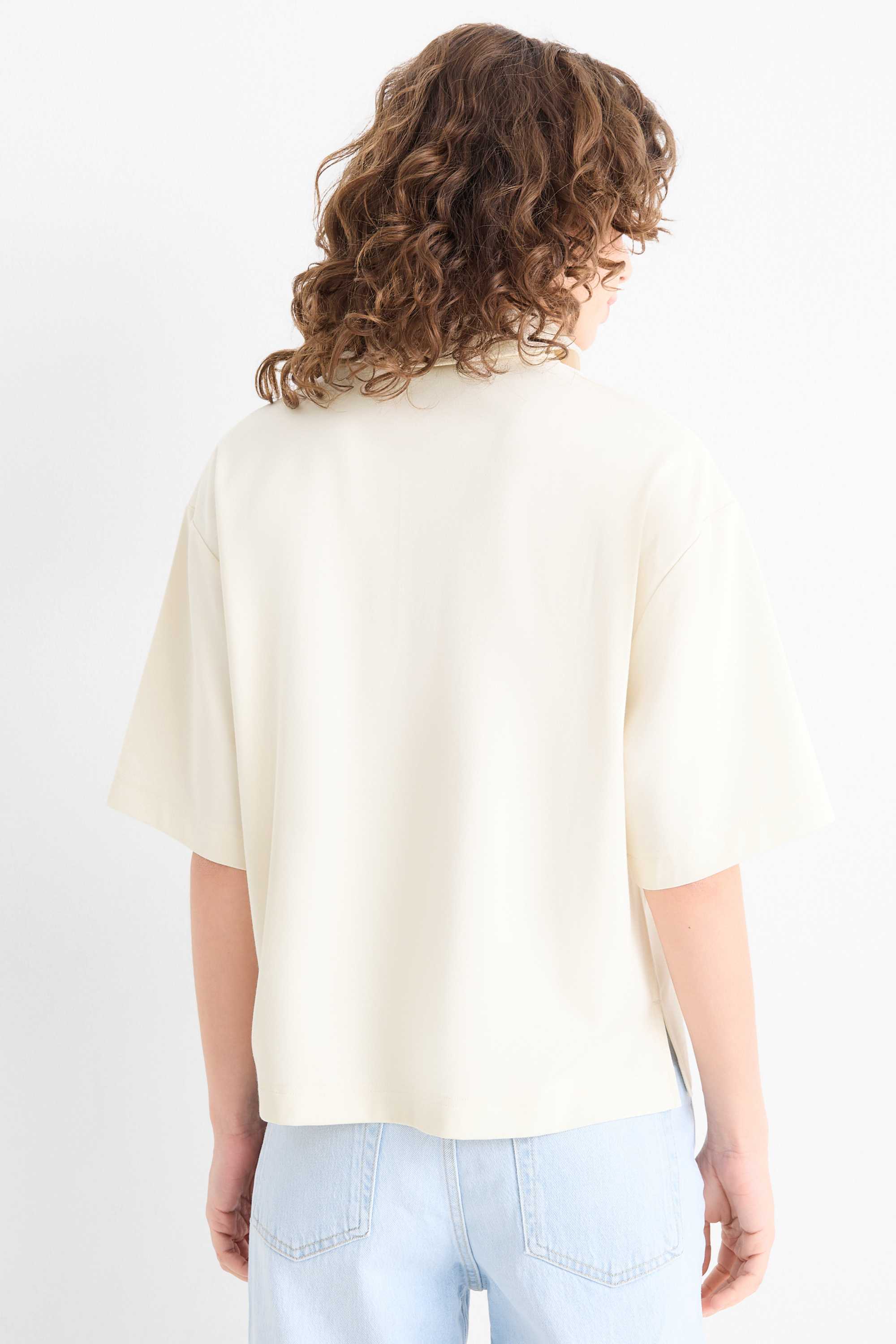Polo shirt - relaxed fit beige