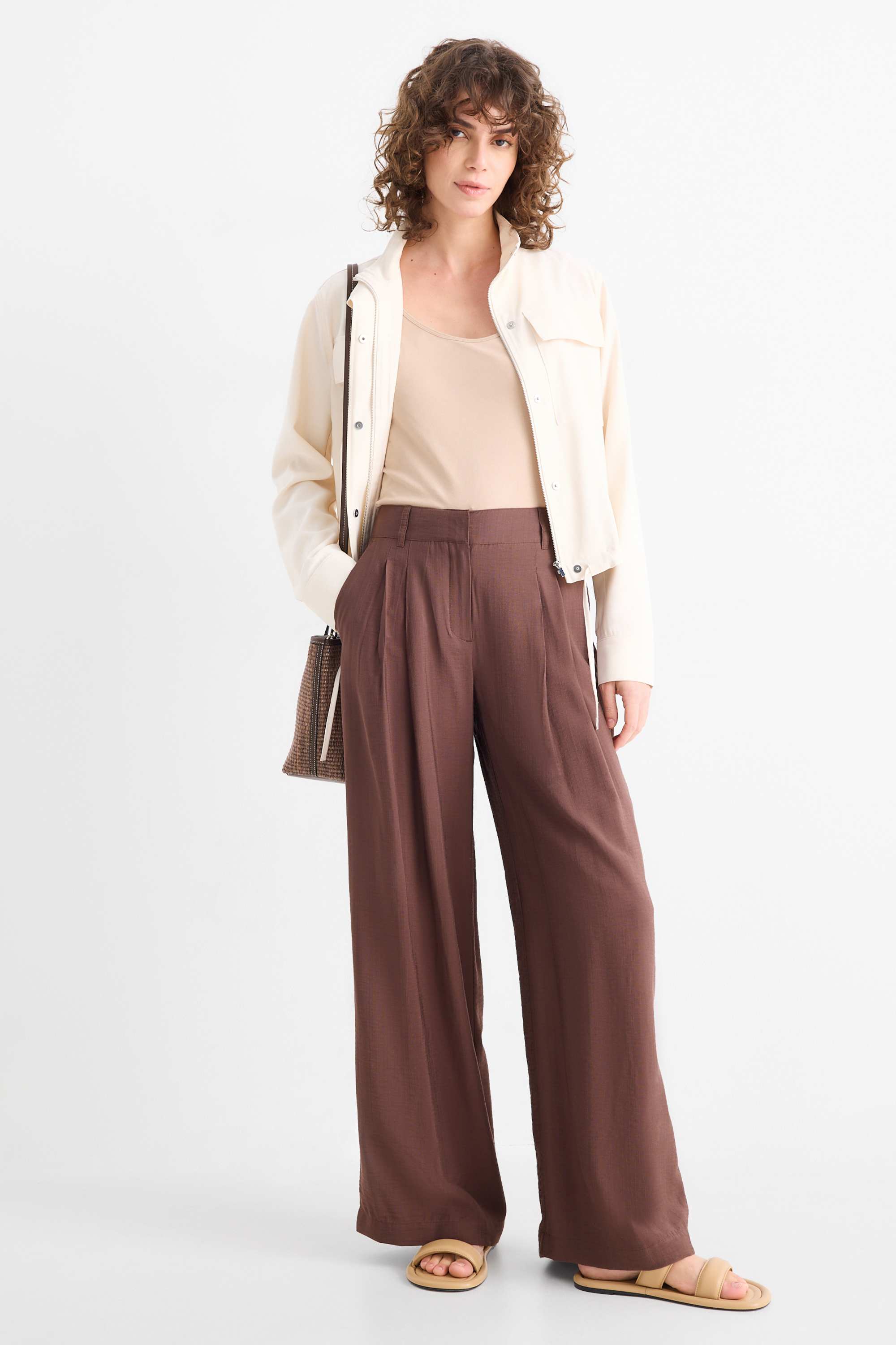 Cloth trousers - mid-rise waist - wide leg dark brown