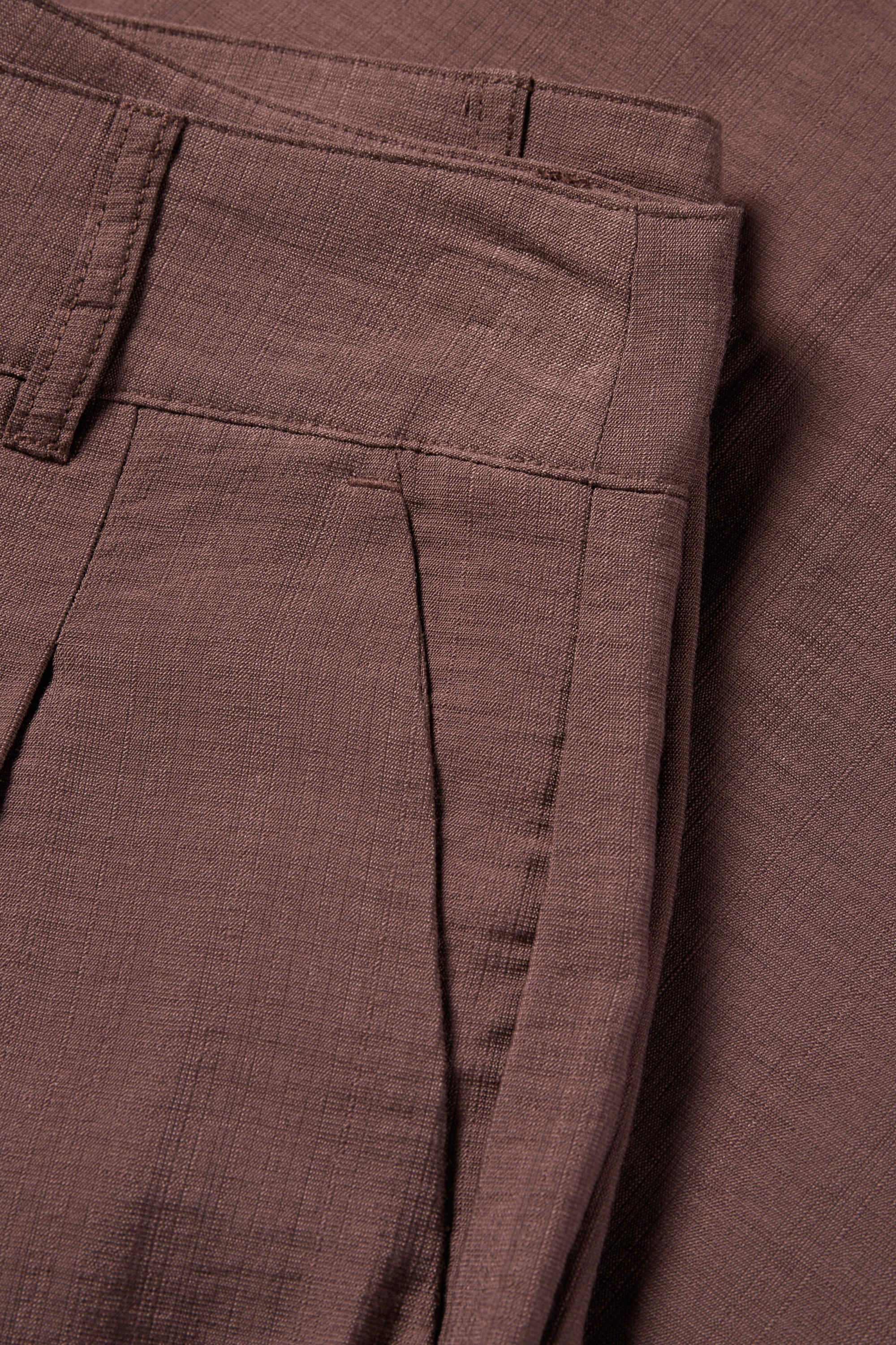 Cloth trousers - mid-rise waist - wide leg dark brown