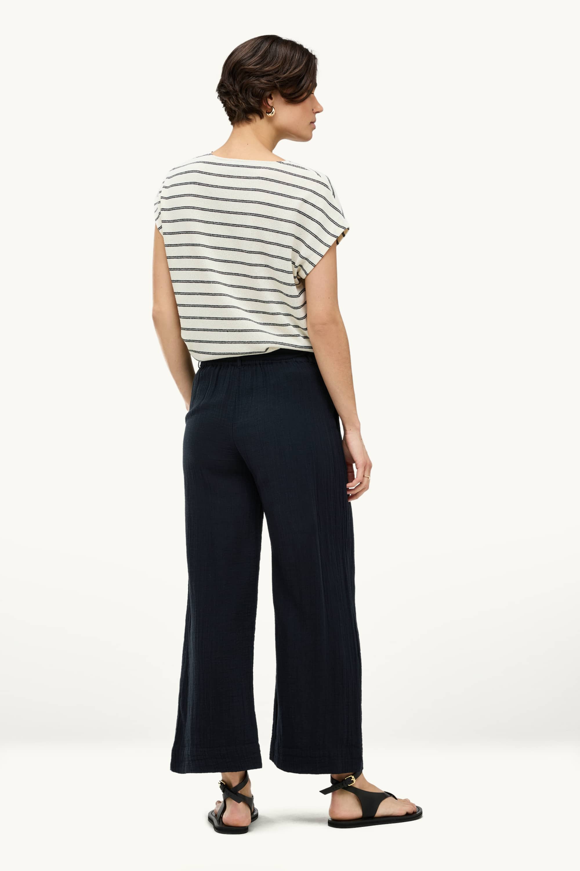 Cropped cloth trousers - high waist - wide leg black
