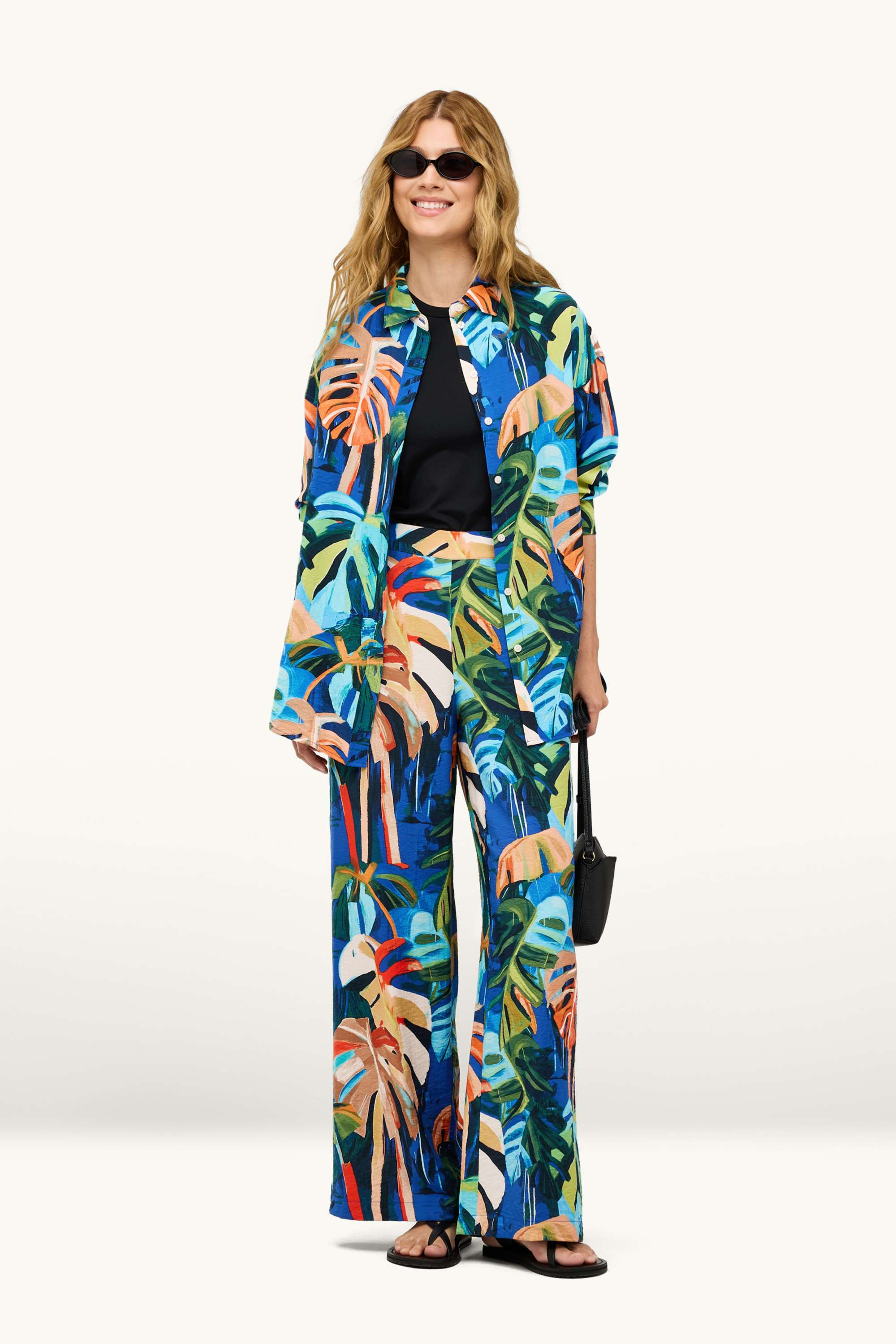 Blouse - patterned orange / blue