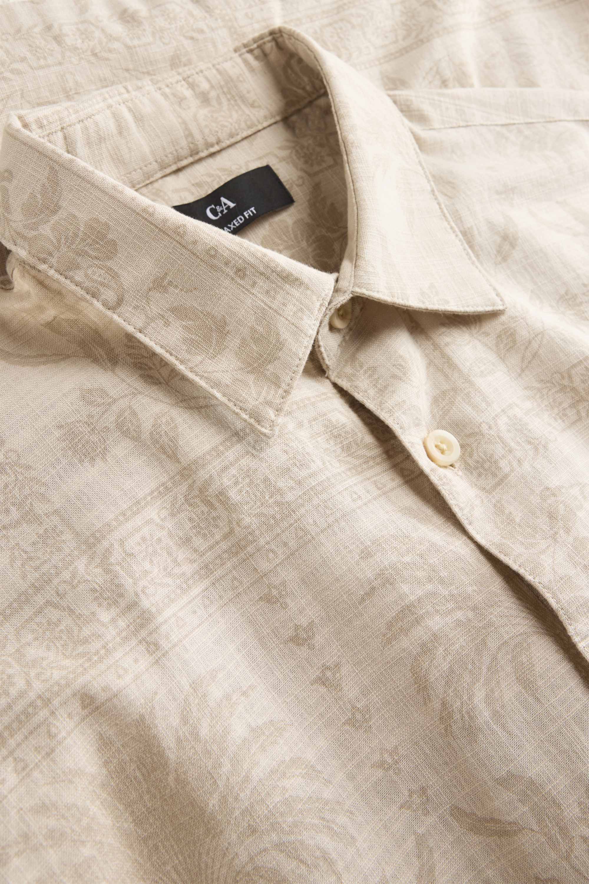 Shirt - relaxed fit - lapel collar - patterned beige