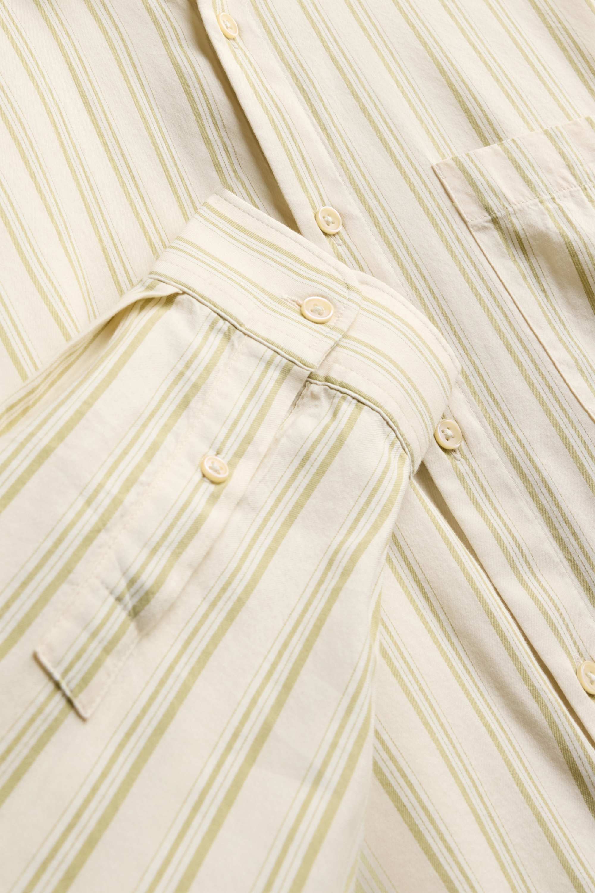 Shirt - relaxed fit - kent collar - striped beige