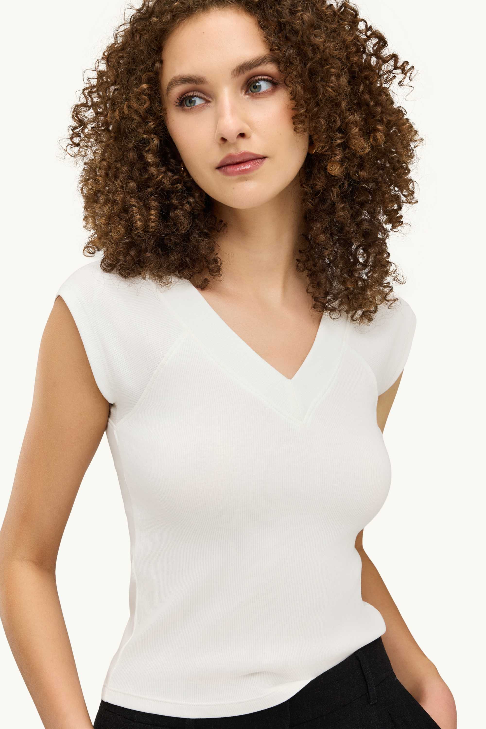 V-neck T-shirt - slim fit white