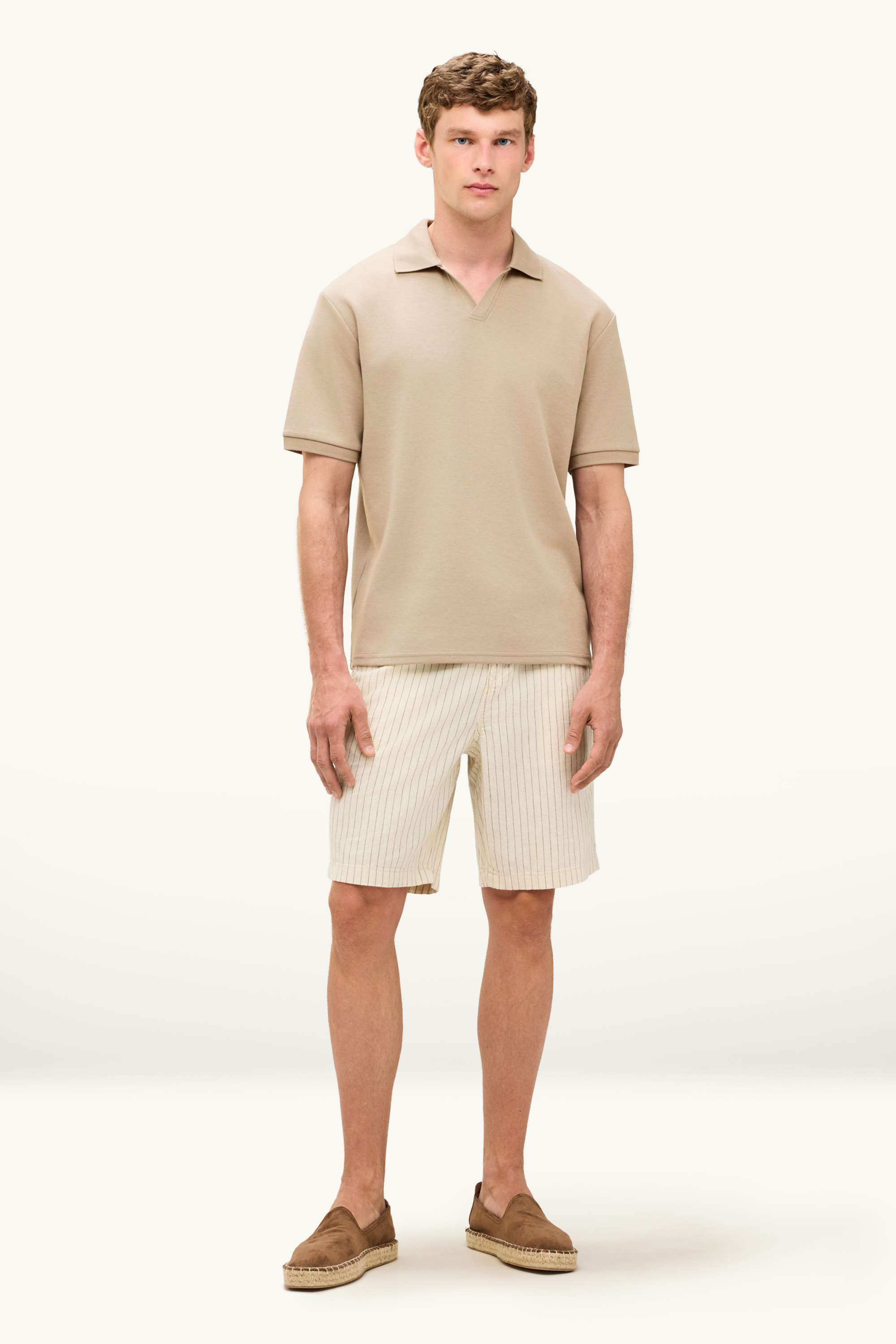 Polo shirt - relaxed fit beige
