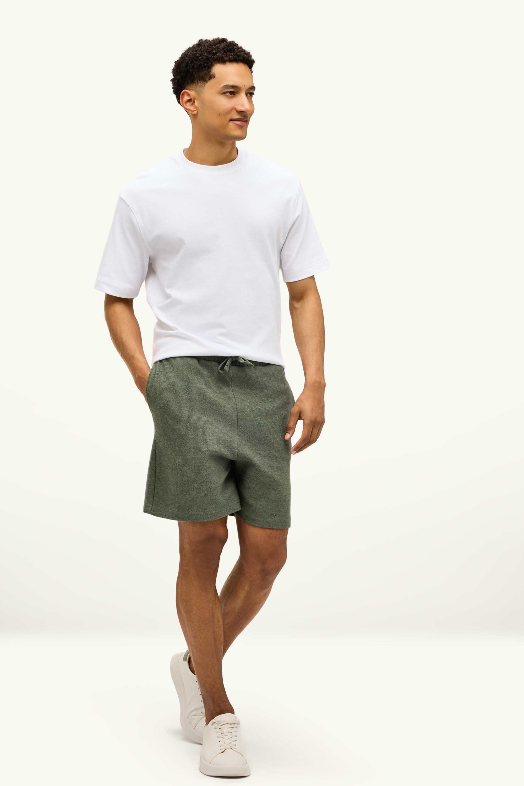 Sweat shorts - textured dark green