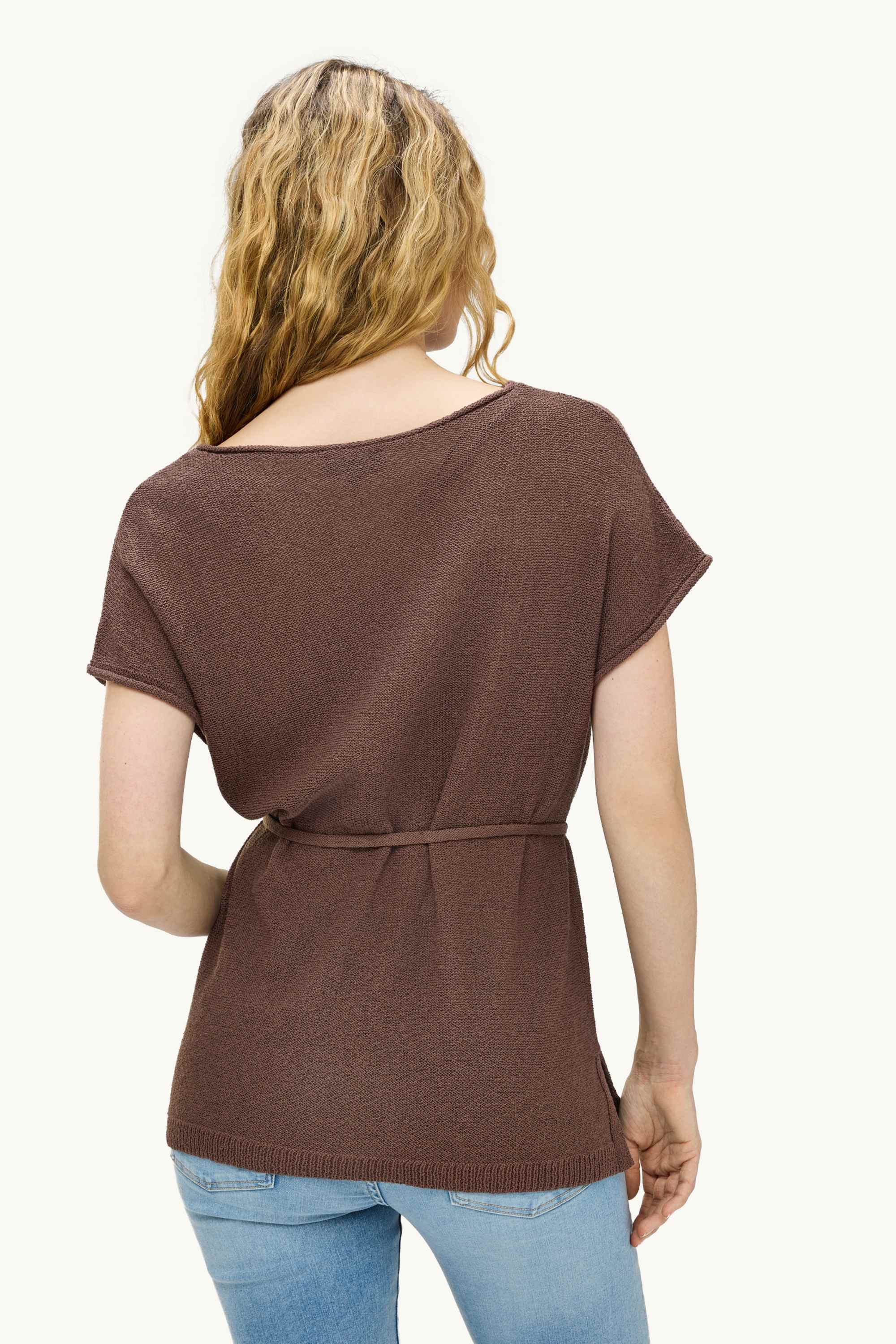 Knitted jumper - short sleeve brown