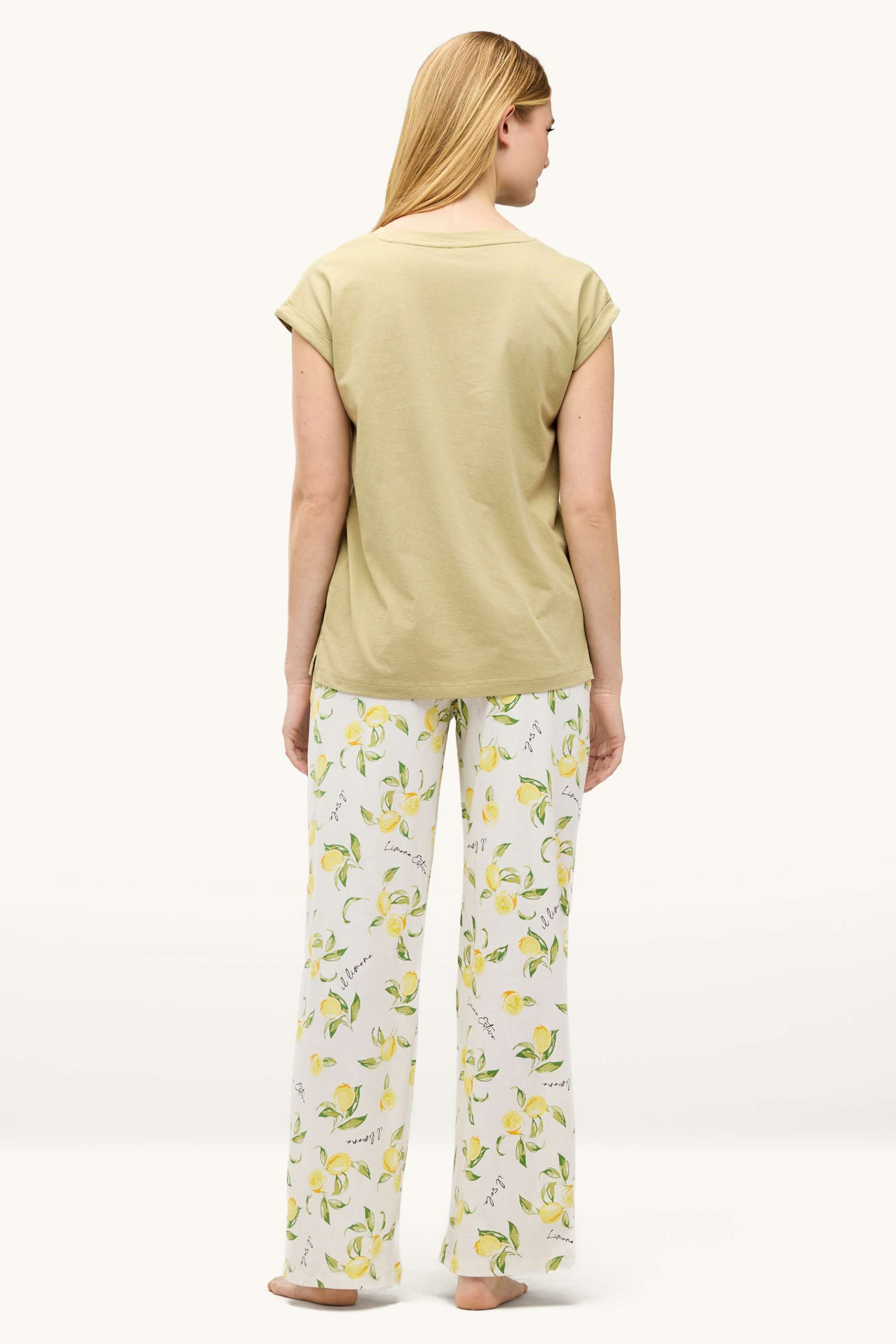 Pyjamas - patterned yellow