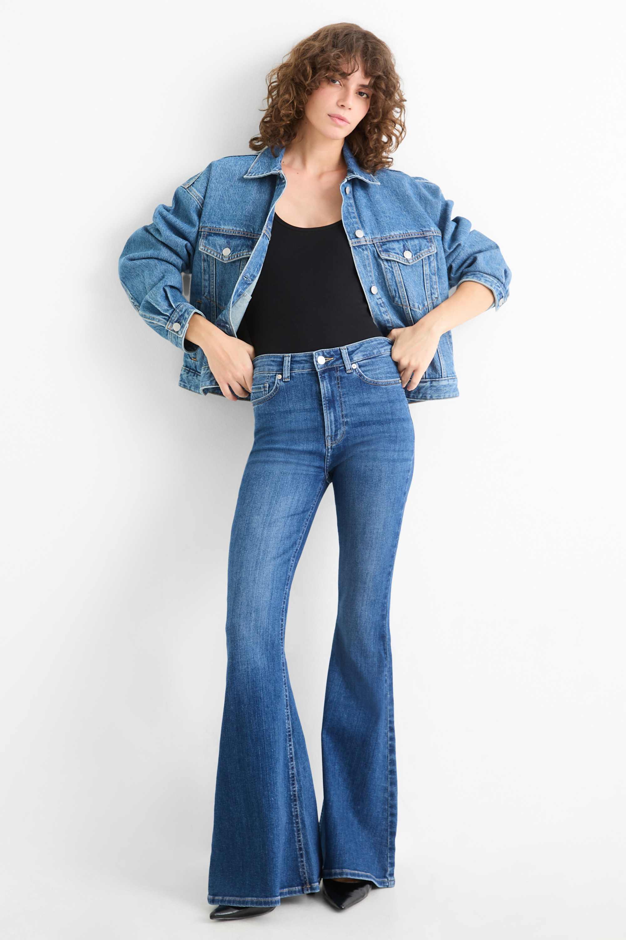 Flared jeans - high waist blue