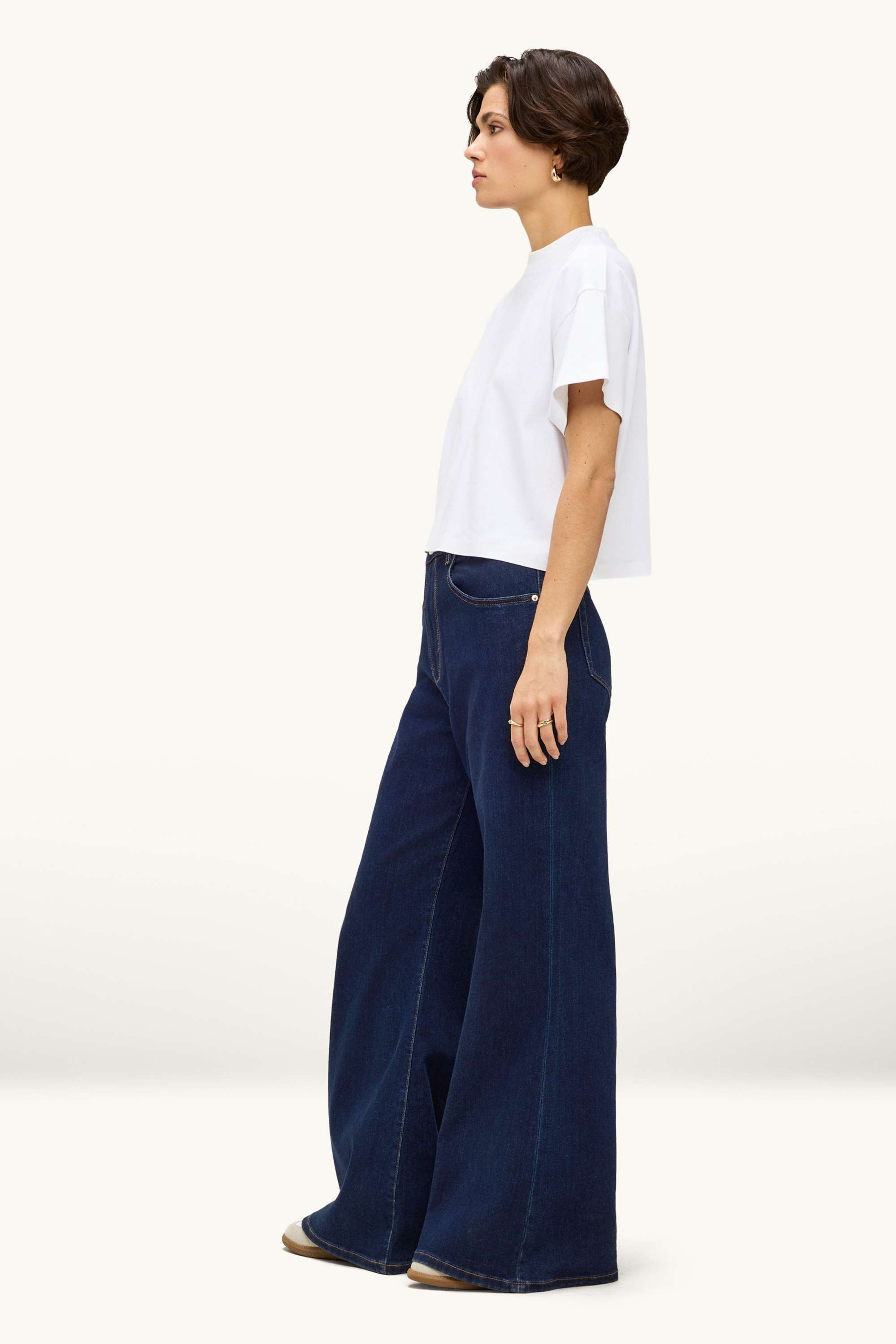 Flared jeans - high waist dark blue