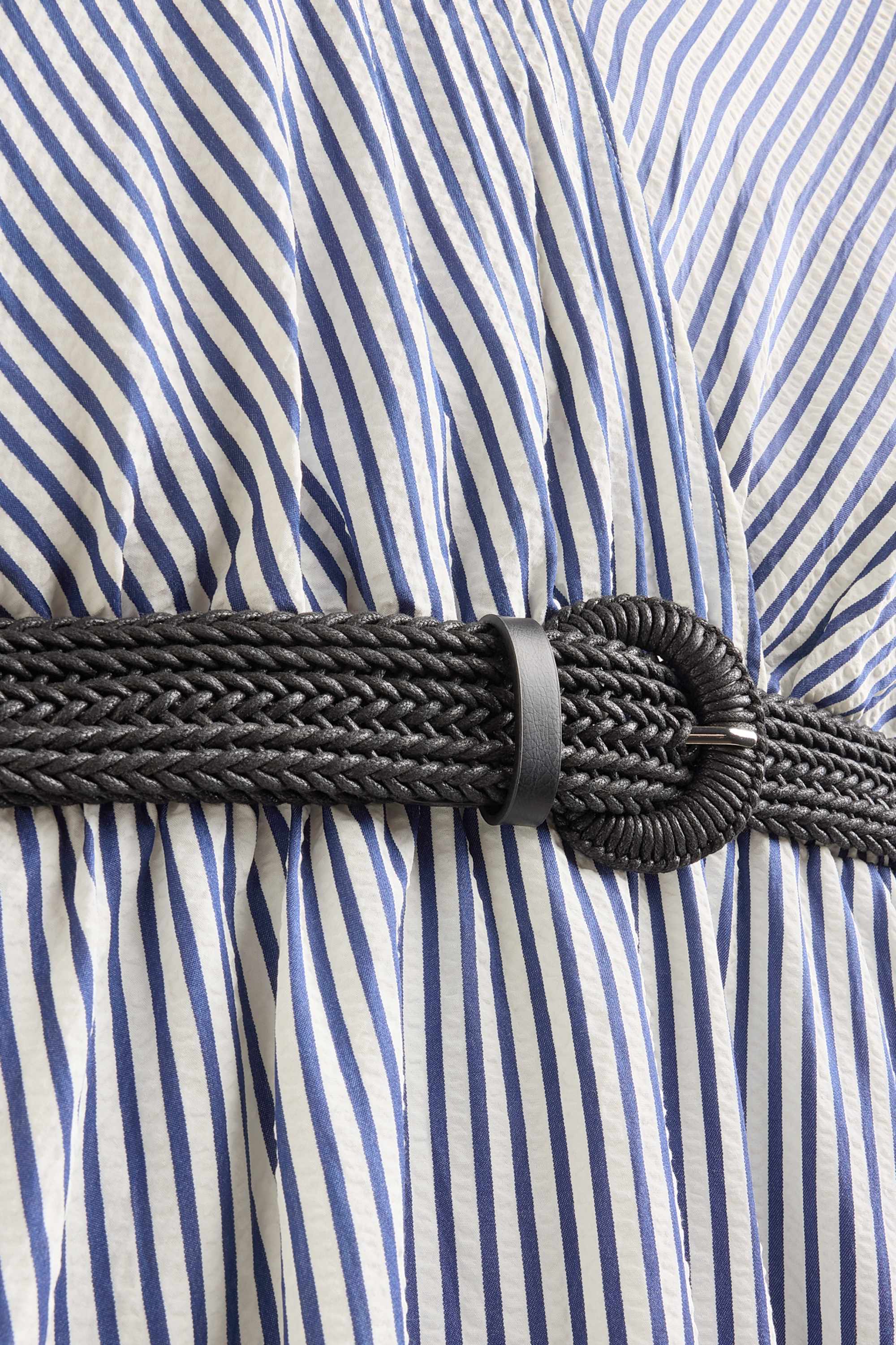 Dress with belt and V-neck - striped blue